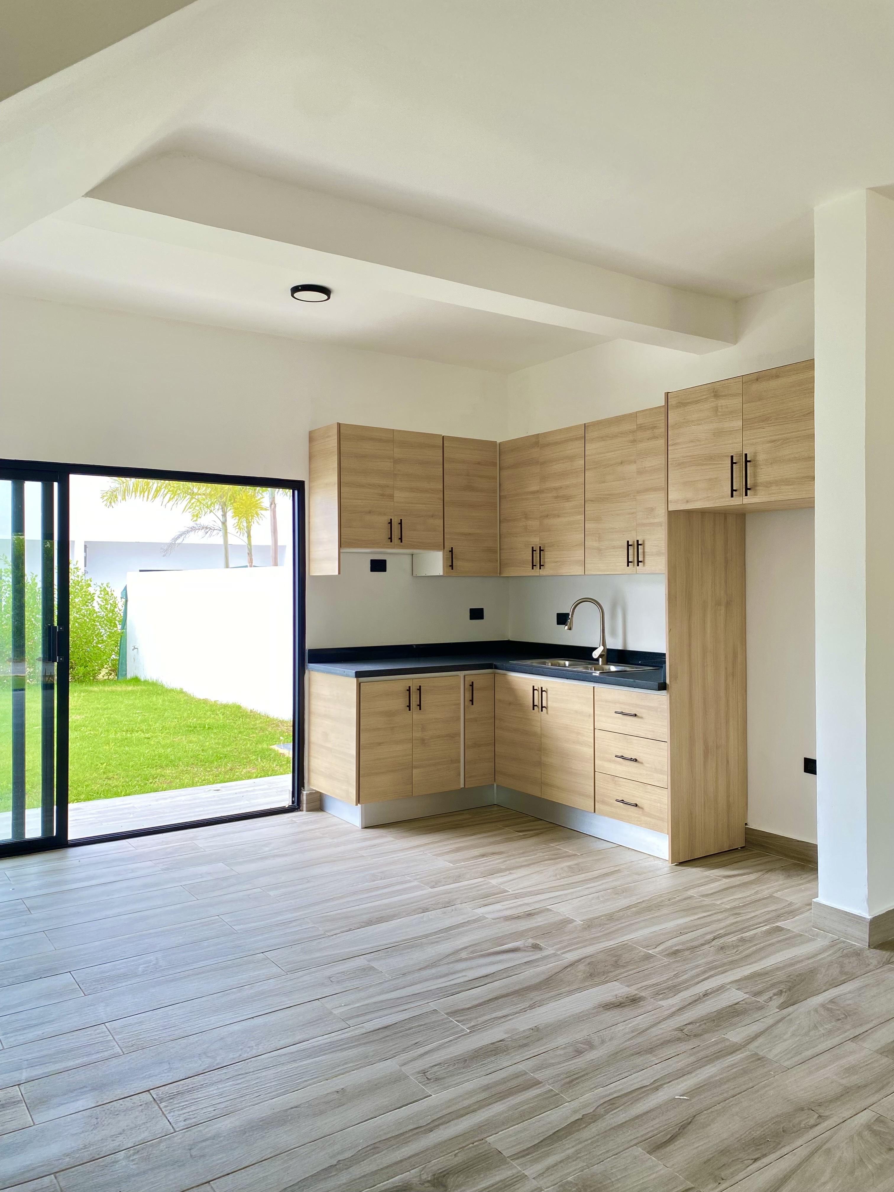 apartamentos - Townhouse hermoso |  en  alquiler listo para estrenar 😍🏝️ 1