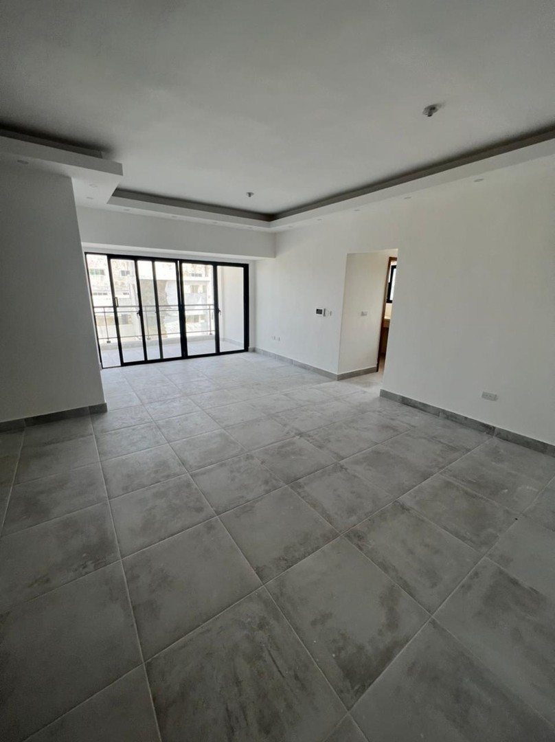 apartamentos - Alquiler de apartamento  📍El Millón   US$1,350 mantenimiento y gas.  3hab
