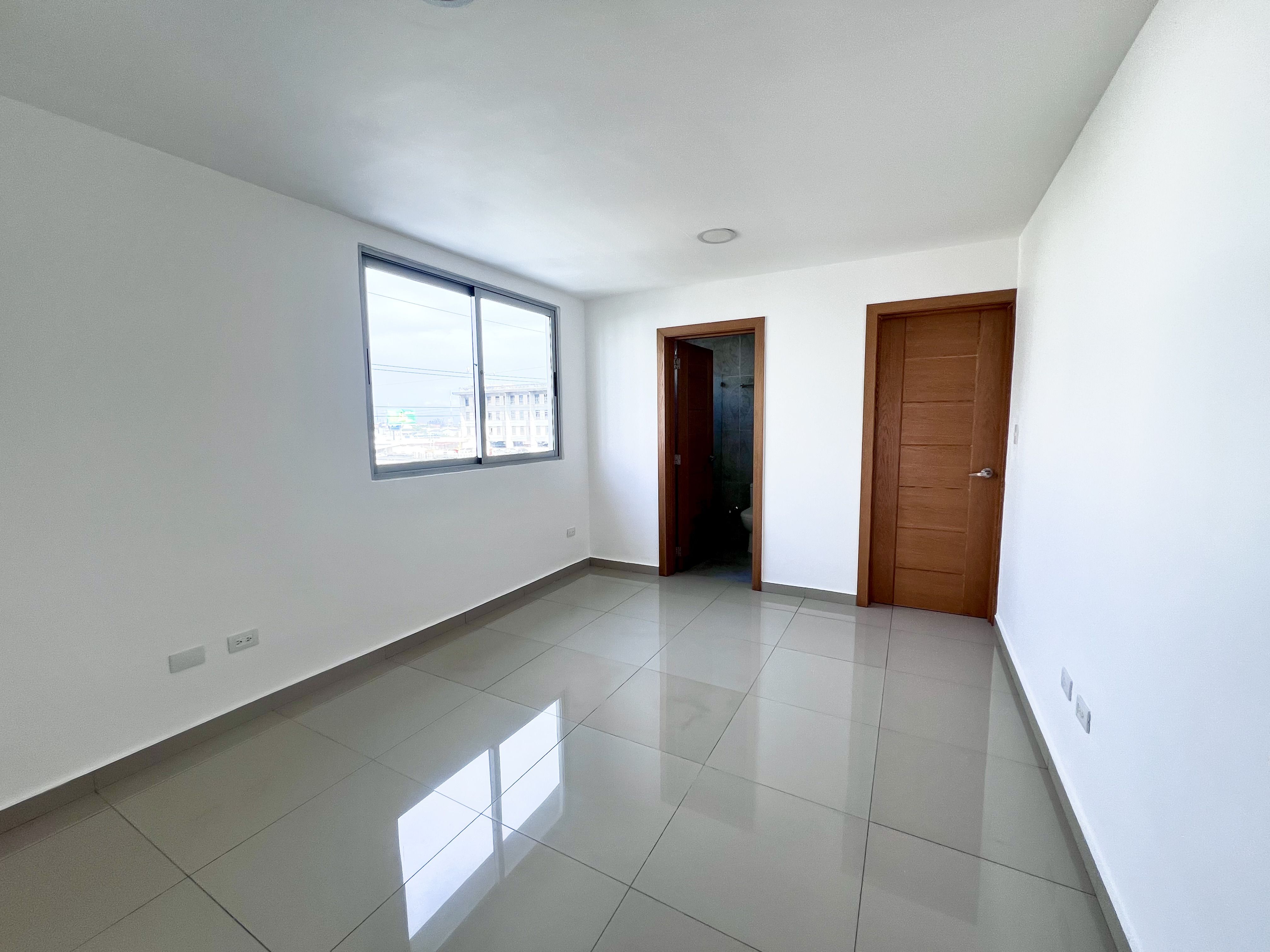 apartamentos - Apartamento en ensanche naco en venta  2