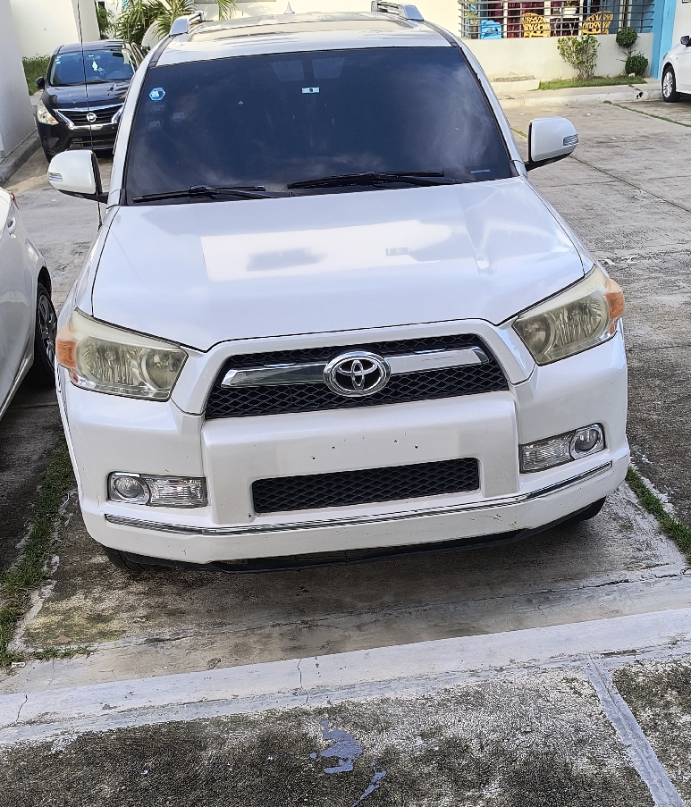 jeepetas y camionetas - 4 RUNNER  1