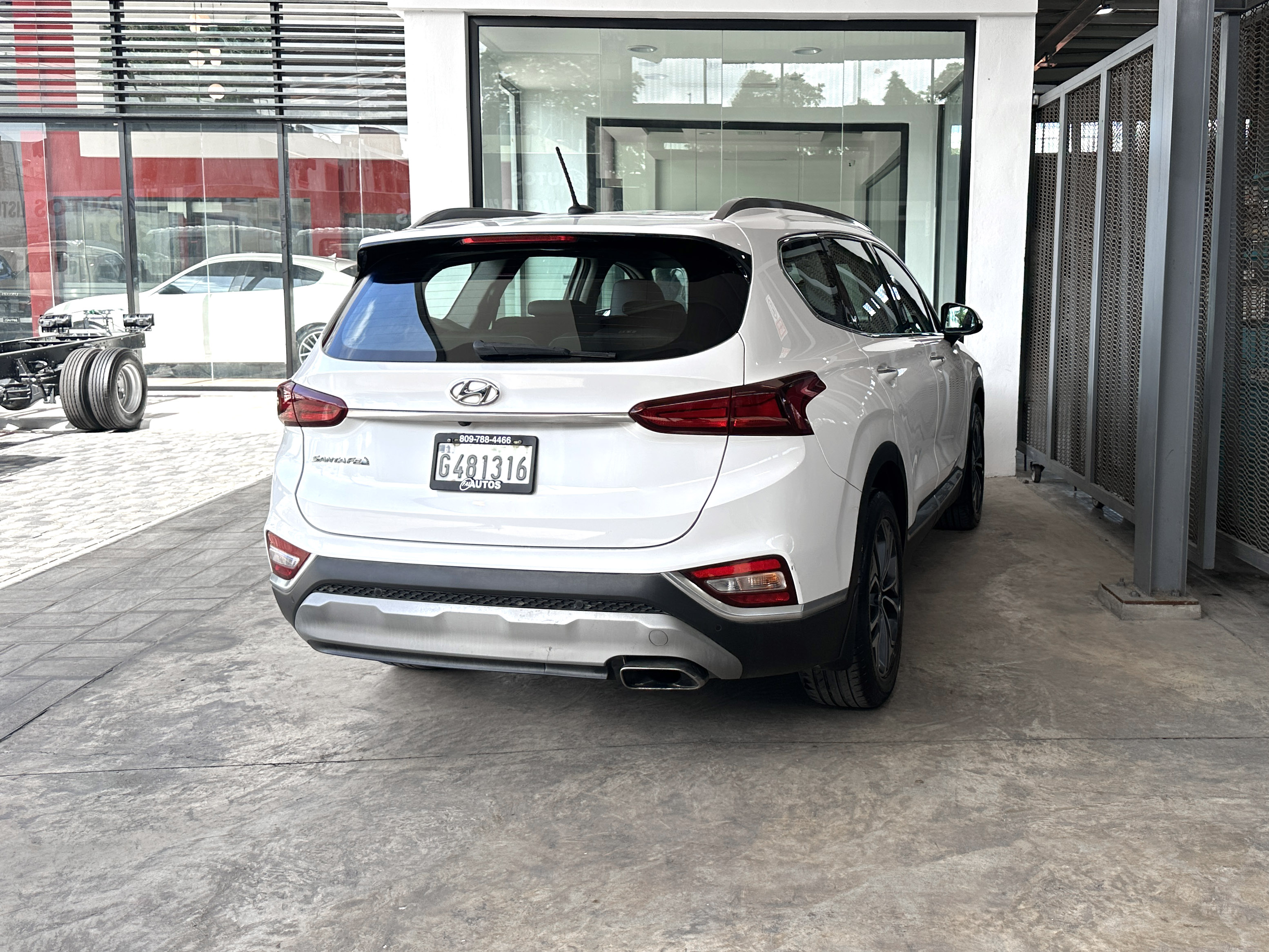 jeepetas y camionetas - Hyundai santa fe 2020 5