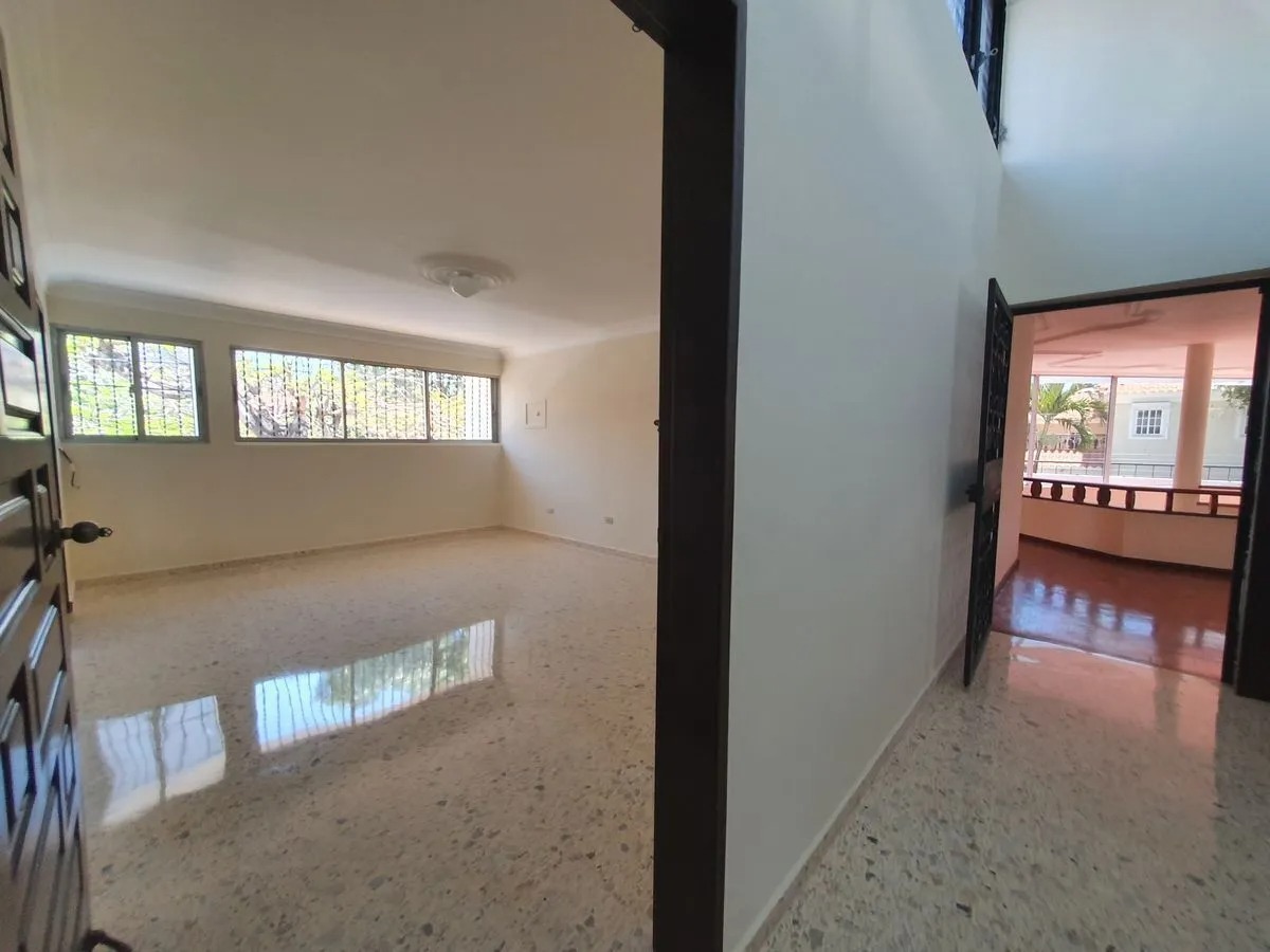 casas - Alquiler de Casa en Los Cacicazgos 4