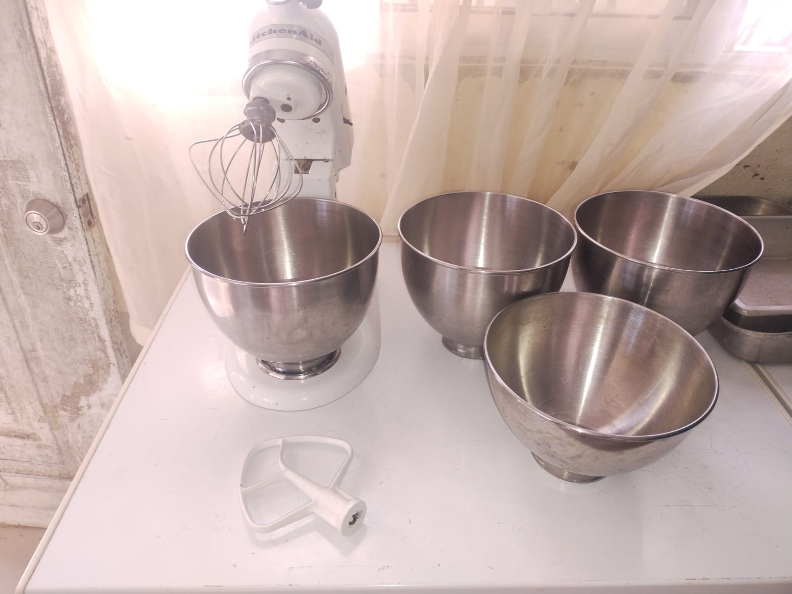 cocina - Máquina batidora Kitchenaid con tres tazones adici