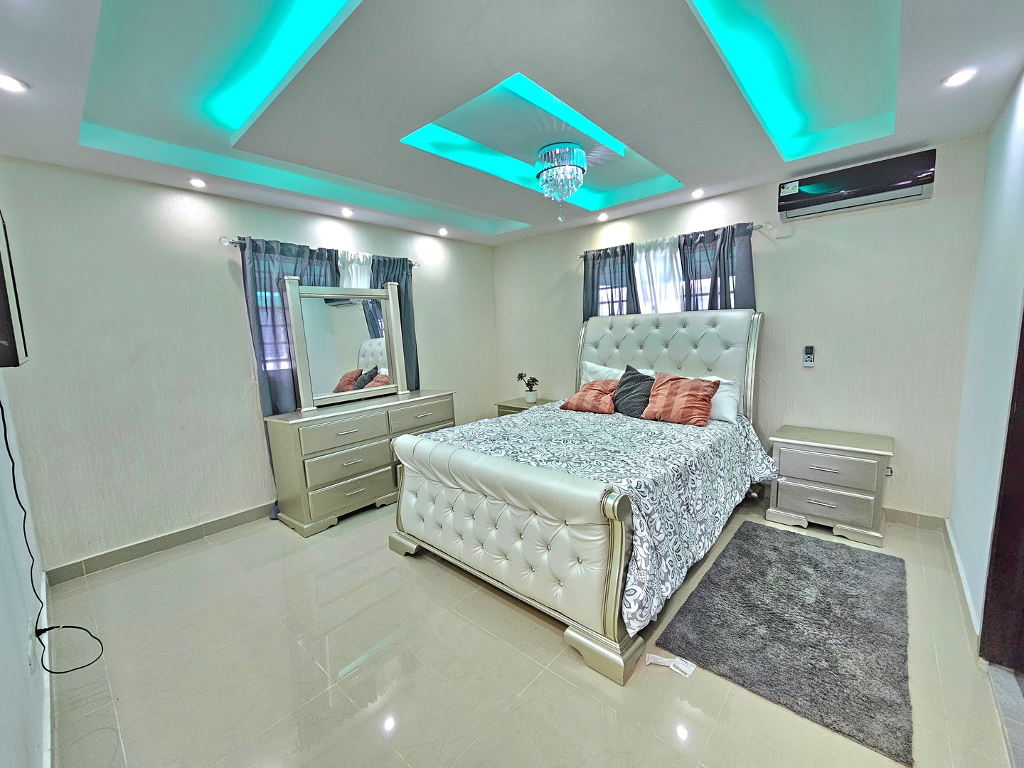 apartamentos - Apartamento con terraza privada amueblado en Autopista San Isidro 5