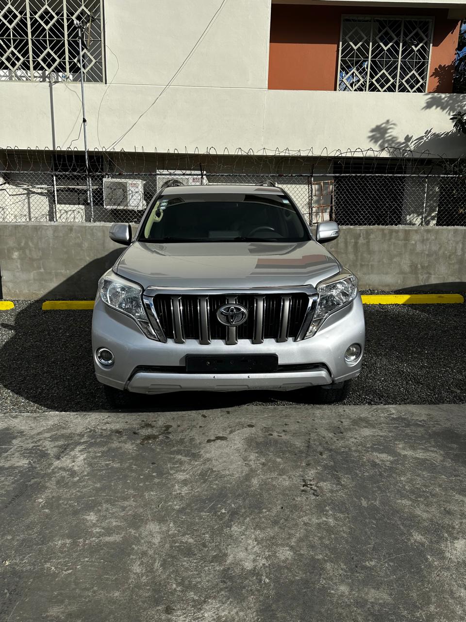 jeepetas y camionetas - único dueño financiamiento disponible negociable precio negociable  5