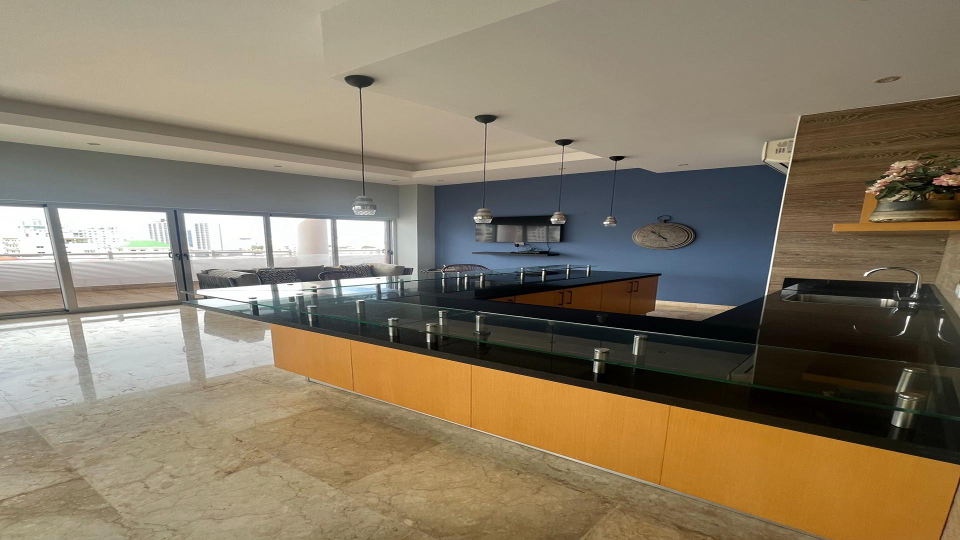 apartamentos - VENDO APARTAMENTO 2DA CON TERRAZA EN PIANTINI 9