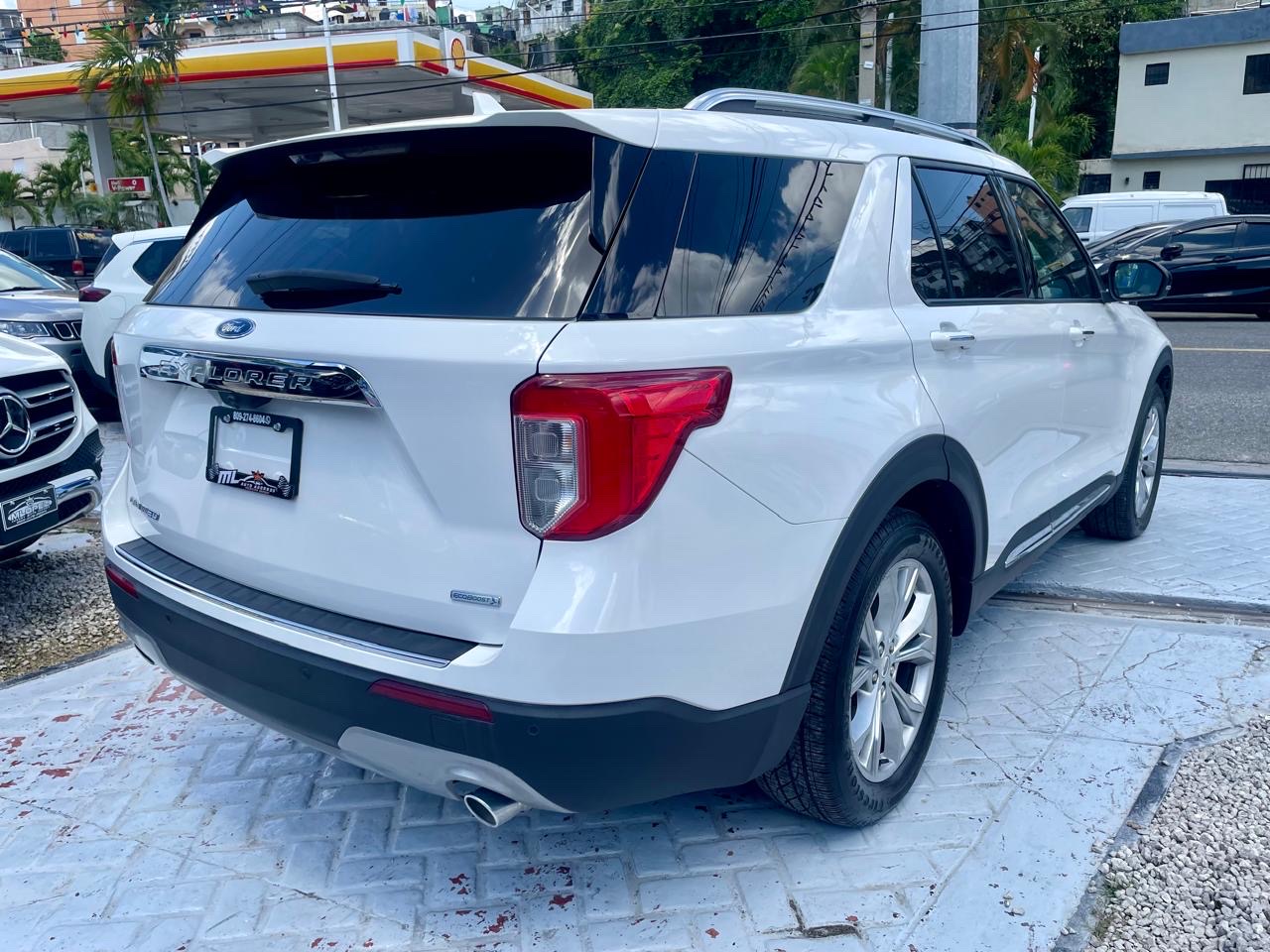 jeepetas y camionetas - Ford Explorer 2020 Limited  3