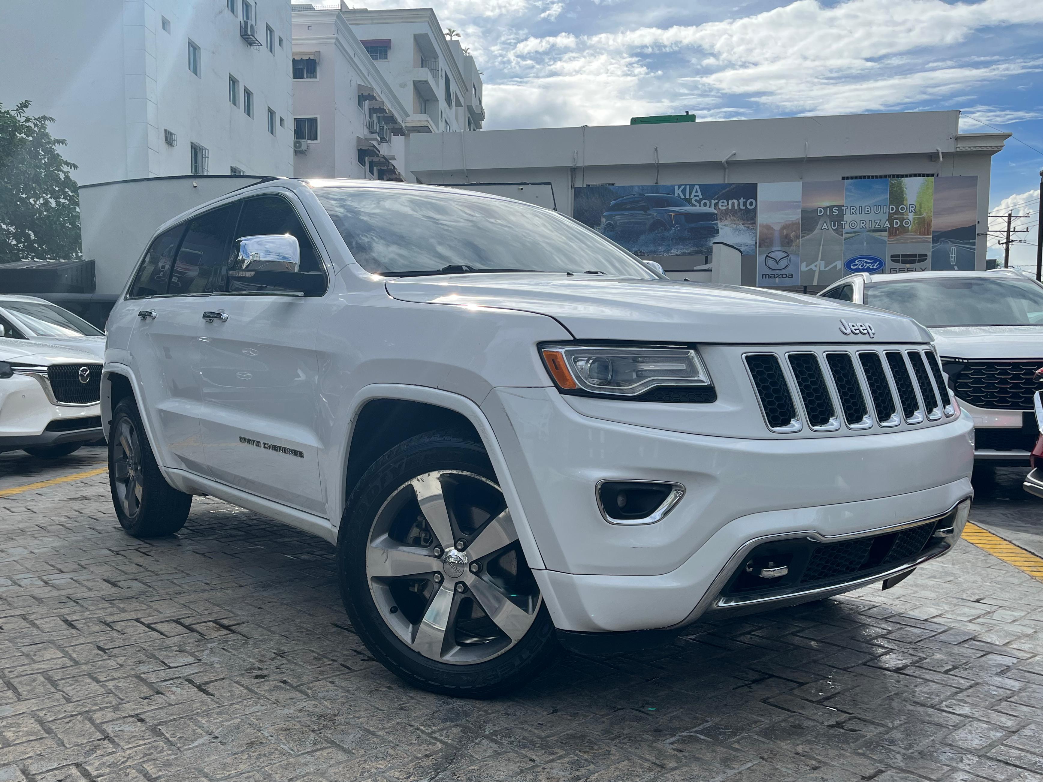 jeepetas y camionetas - JEEP GRAND CHEROKEE OVERLAND 2015 0