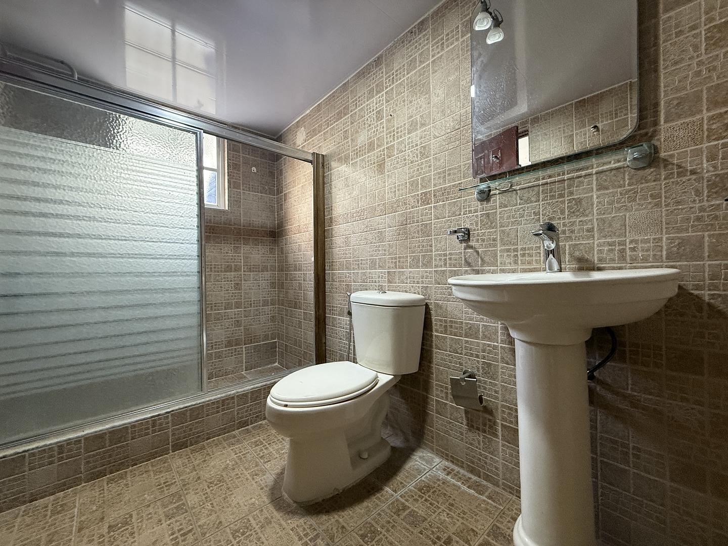 apartamentos - Clasico apartamento en 1er nivel en EL Vergel 3