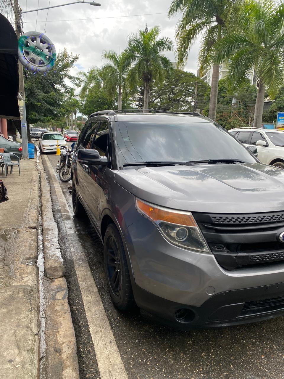 jeepetas y camionetas - Ford Explorer xlt 2013 4