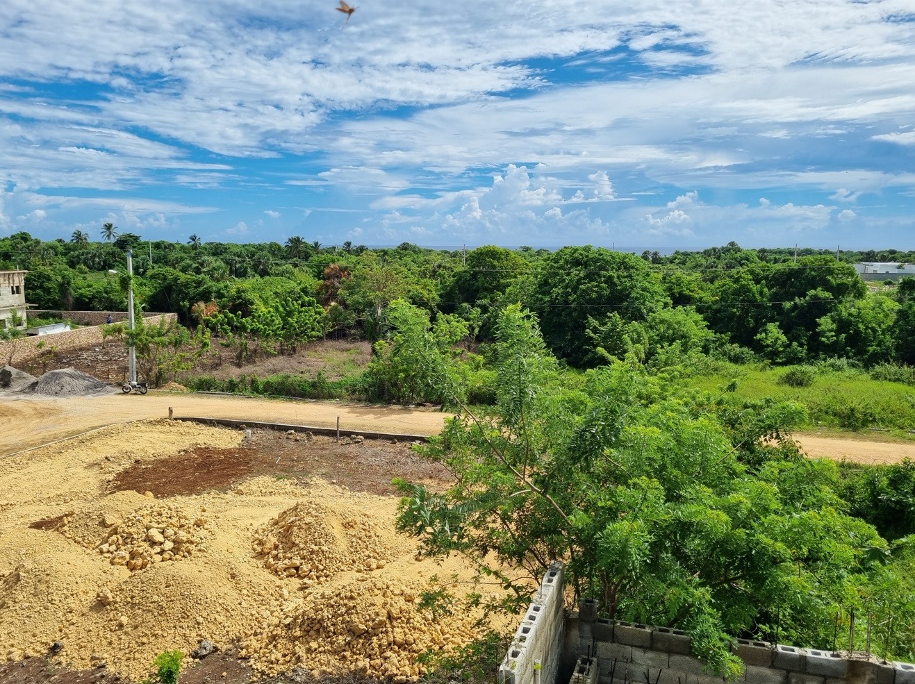 solares y terrenos - Venta Solar, Cabrera frente a Playa Caletón, acceso directo desde el residencial 8