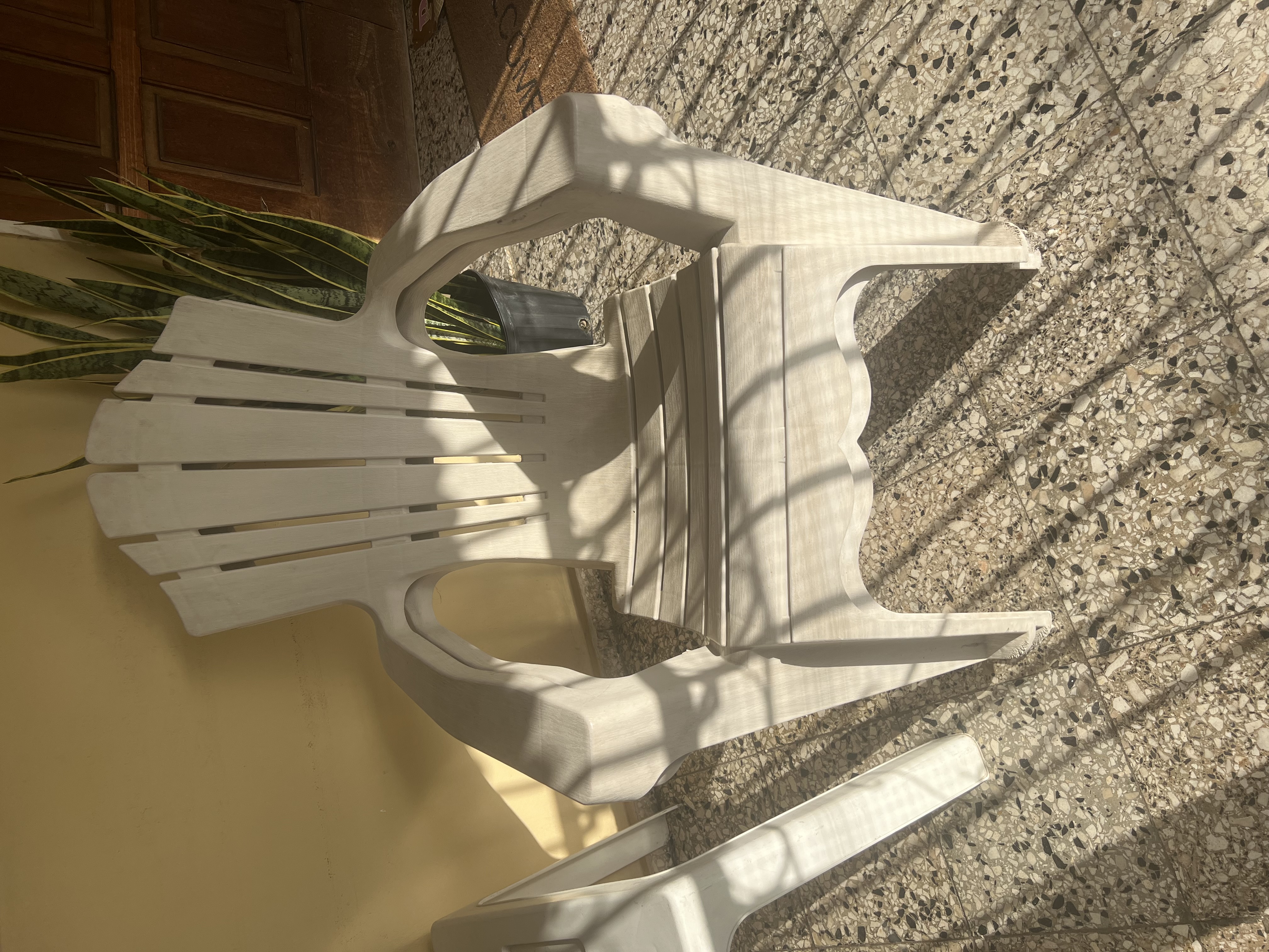 herramientas, jardines y exterior - Vendo Set de sillas plásticas playeras  0