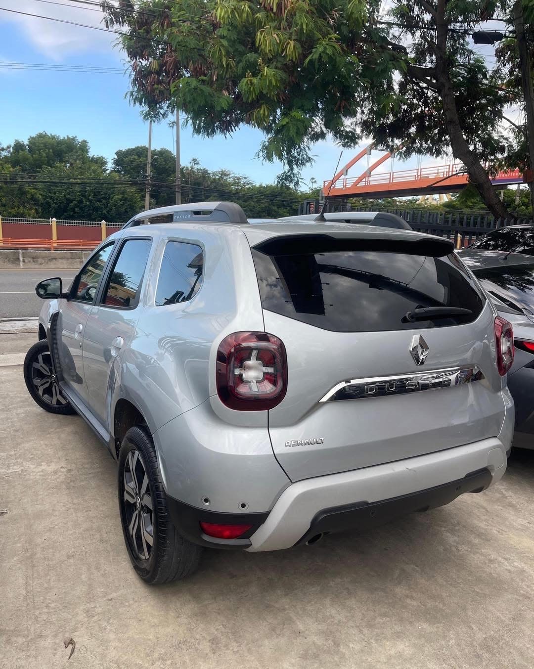 jeepetas y camionetas - RENAULT DUSTER INTENSE 2023 4