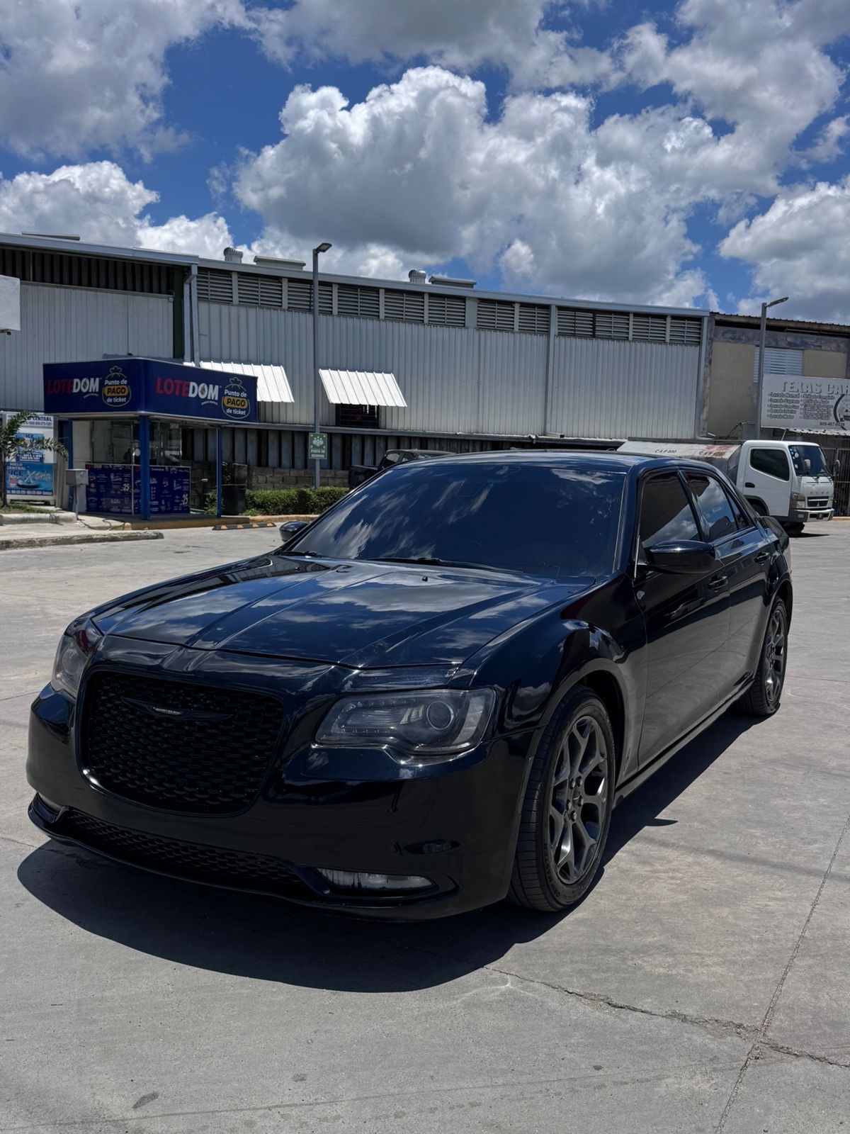 carros - Chrysler 300S 2017  1