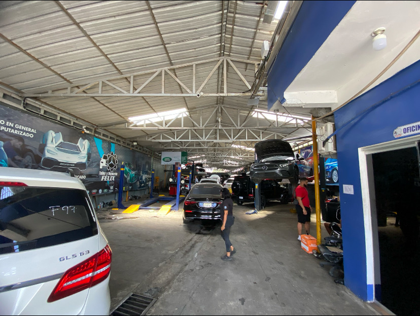oficinas y locales comerciales - se vende propiedad  2
