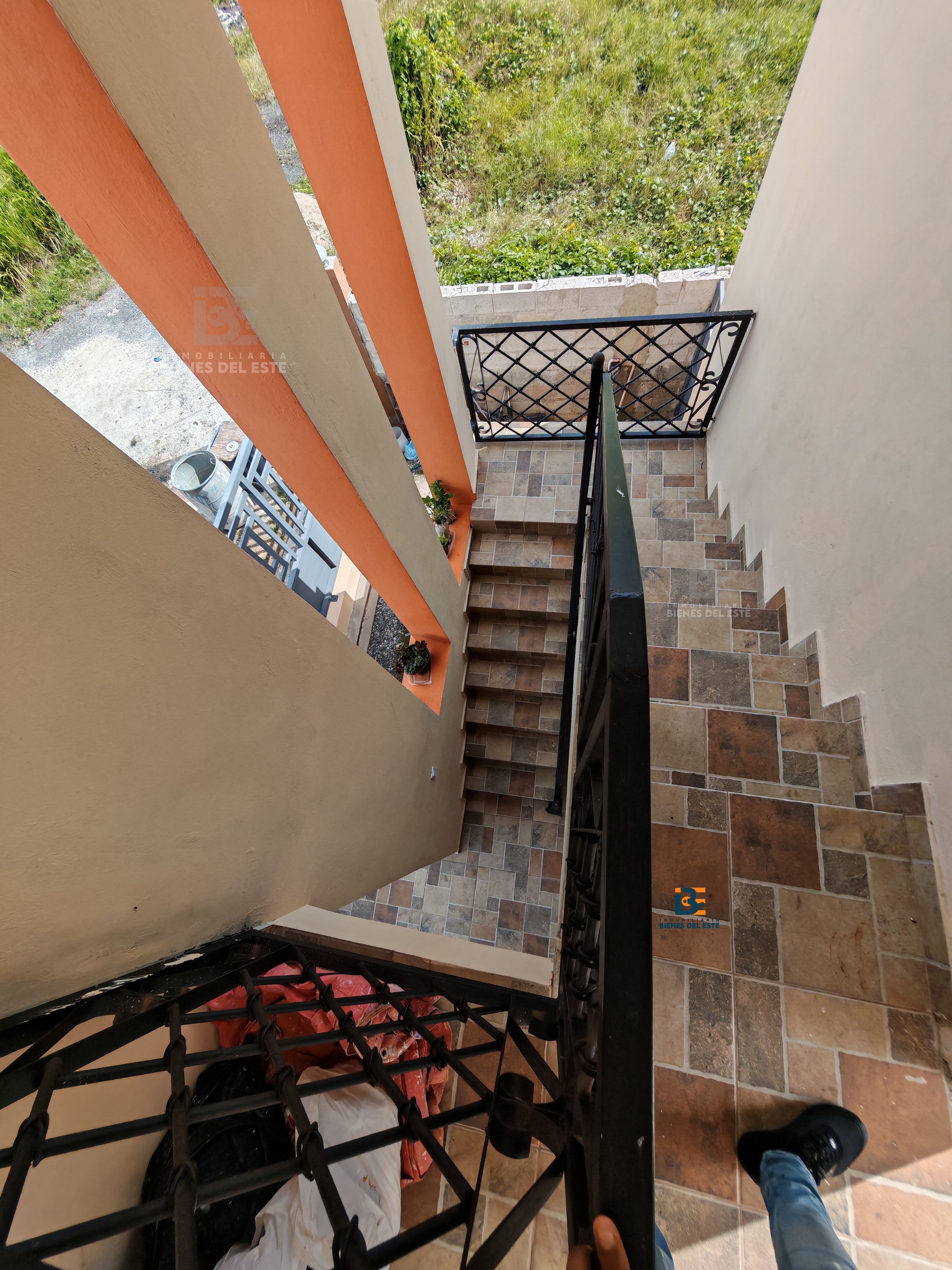casas - Se Vende Dos Viviendas en Una, Residencial Naime. 6