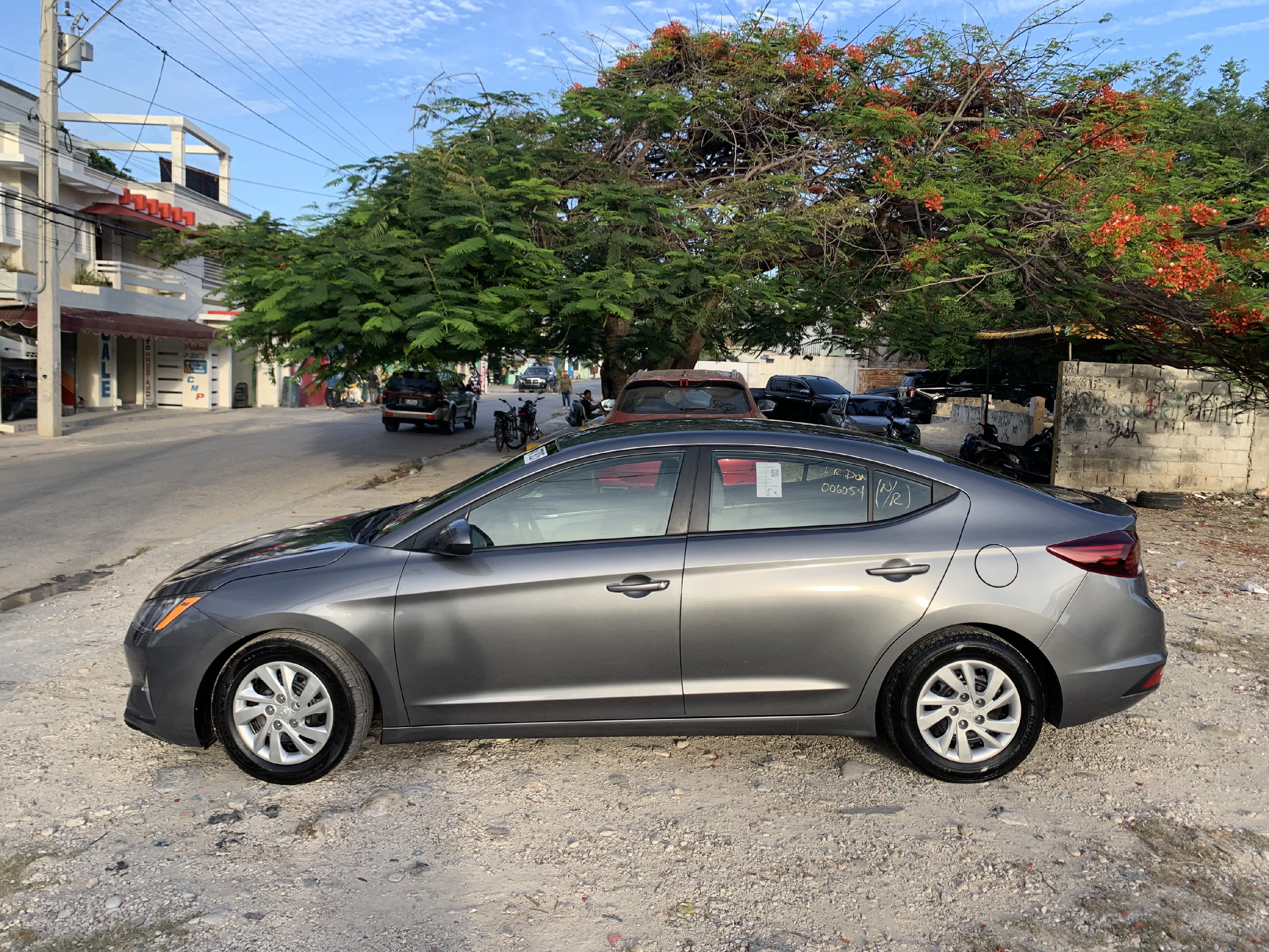 carros - 2019 Hyundai Elantra SE
Recién importado  1