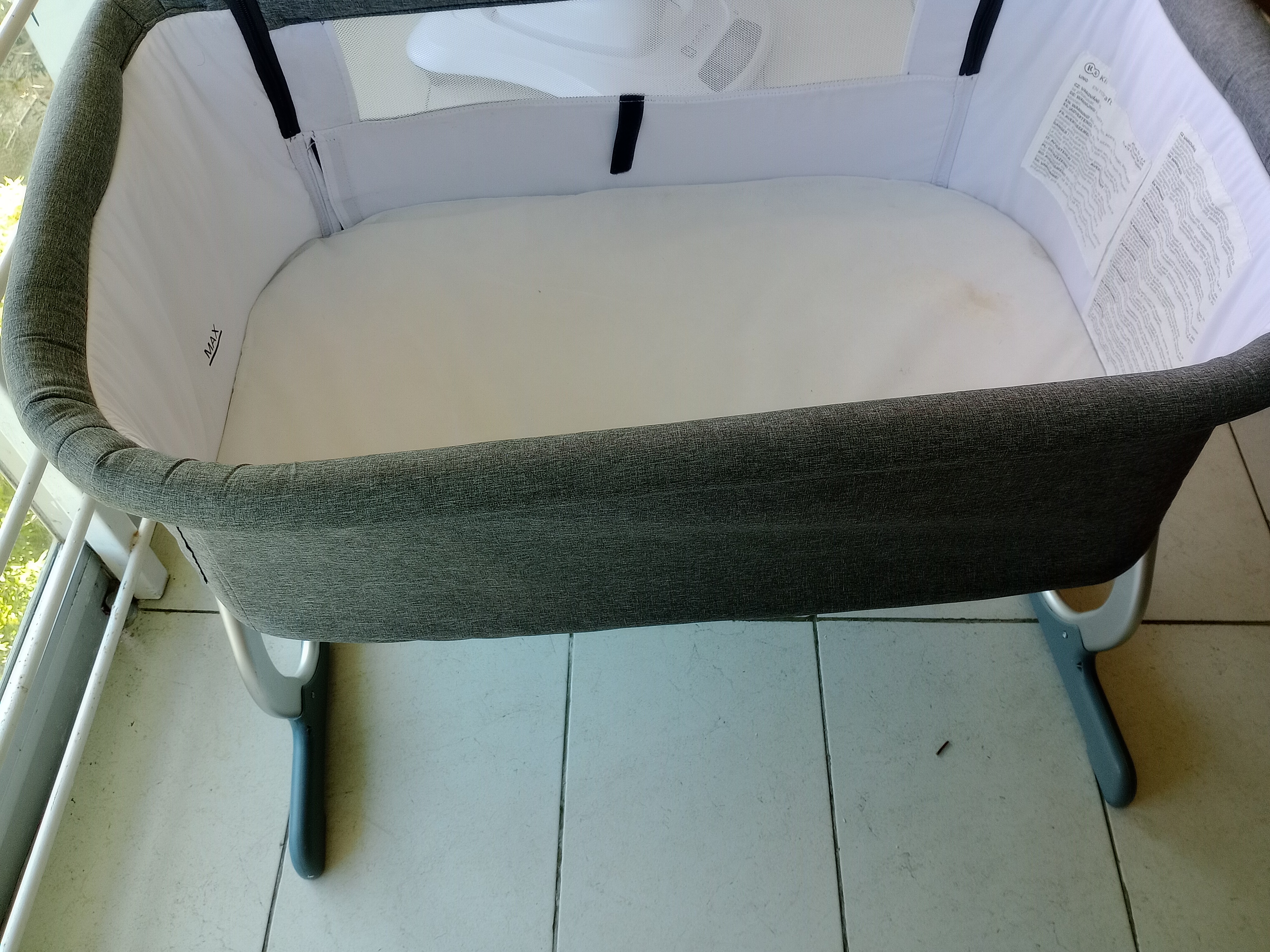 coches y sillas - SE VENDE MOISES COLECHO  1