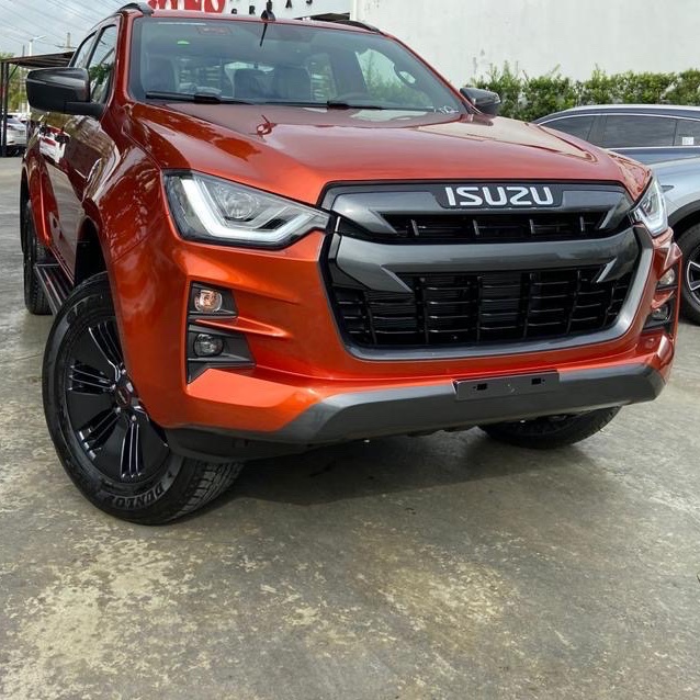 camiones y vehiculos pesados - camioneta Isuzu 2024 D-max LSE único dueño 