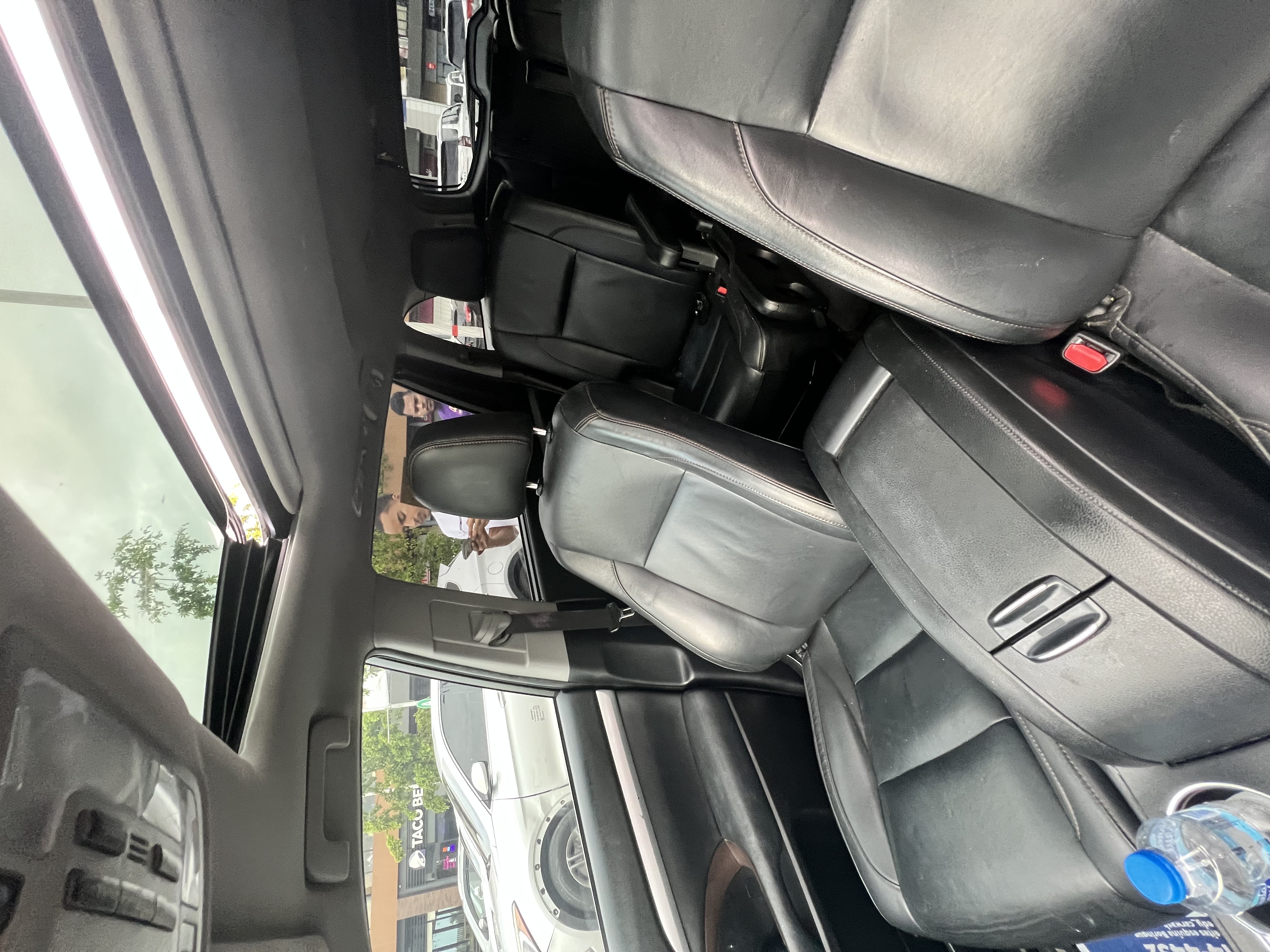 jeepetas y camionetas - Toyota Highlander XLE 2019 Clean 9