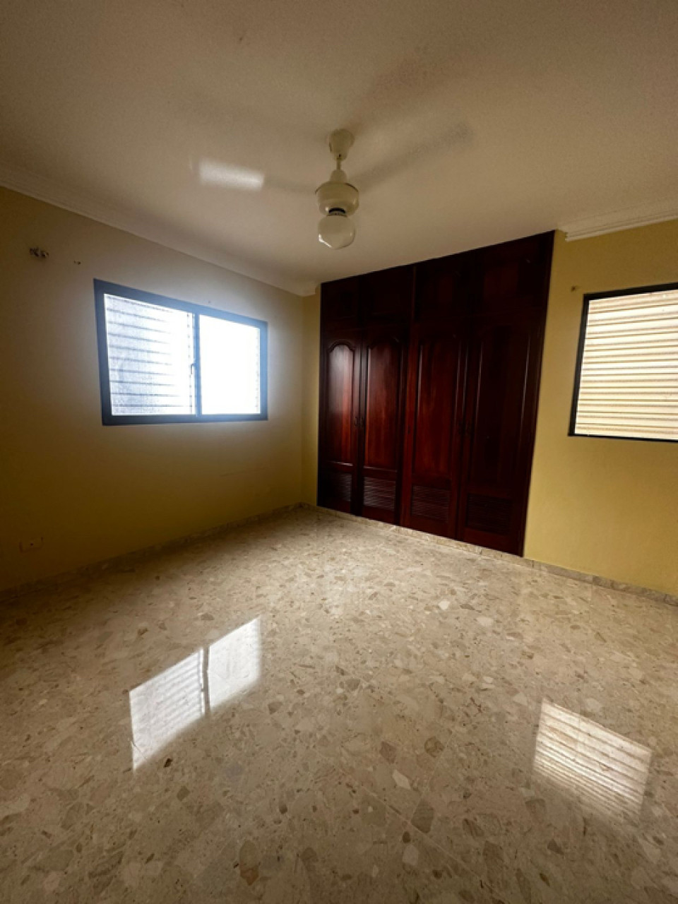 apartamentos - Se alquila apartamento en Bella Vista 4