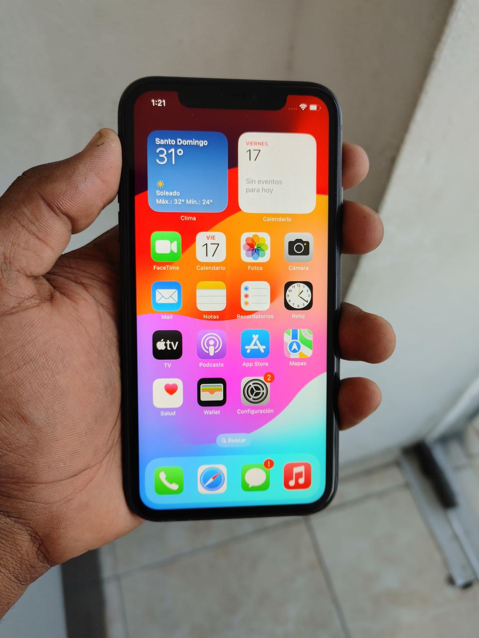celulares y tabletas - iPhone 11 64GB turbo sim batería en 90% como nuevo 0