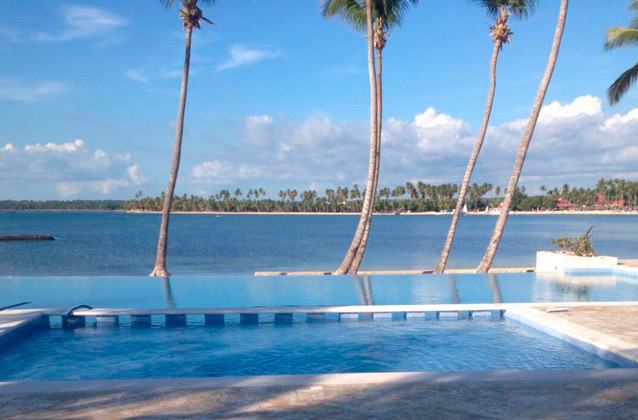 casas vacacionales y villas - venta de Villa amueblada con piscina en playa nueva Romana República Dominicana  1