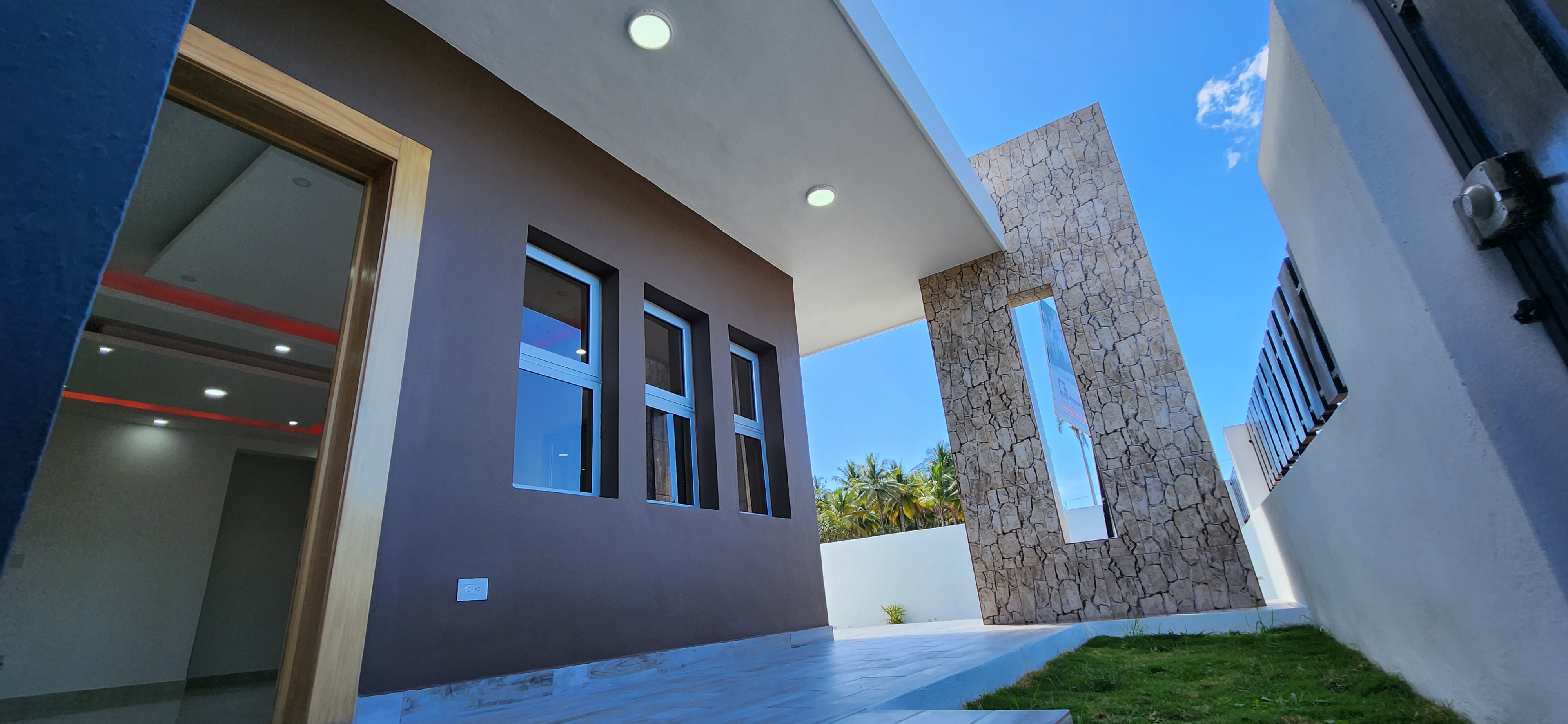 casas - Hermosa y Amplia casa en Puerto Plata 2