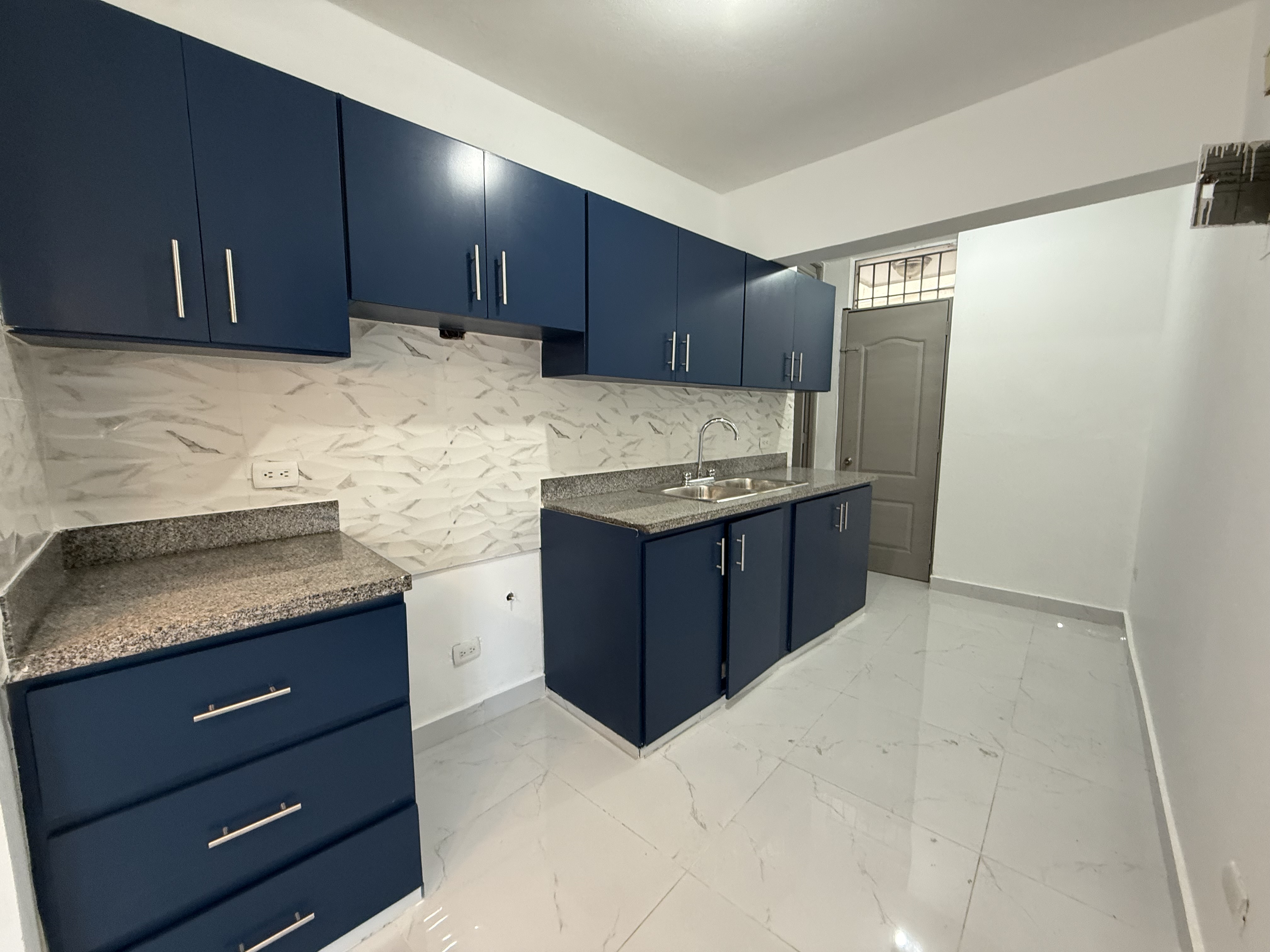 apartamentos - *VENDO APTO EN RENACIMIENTO*  Apartamento de venta 9