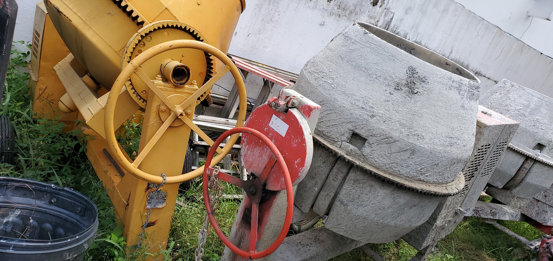 servicios profesionales - Renta de trompo ligadora de cemento o concreto 0