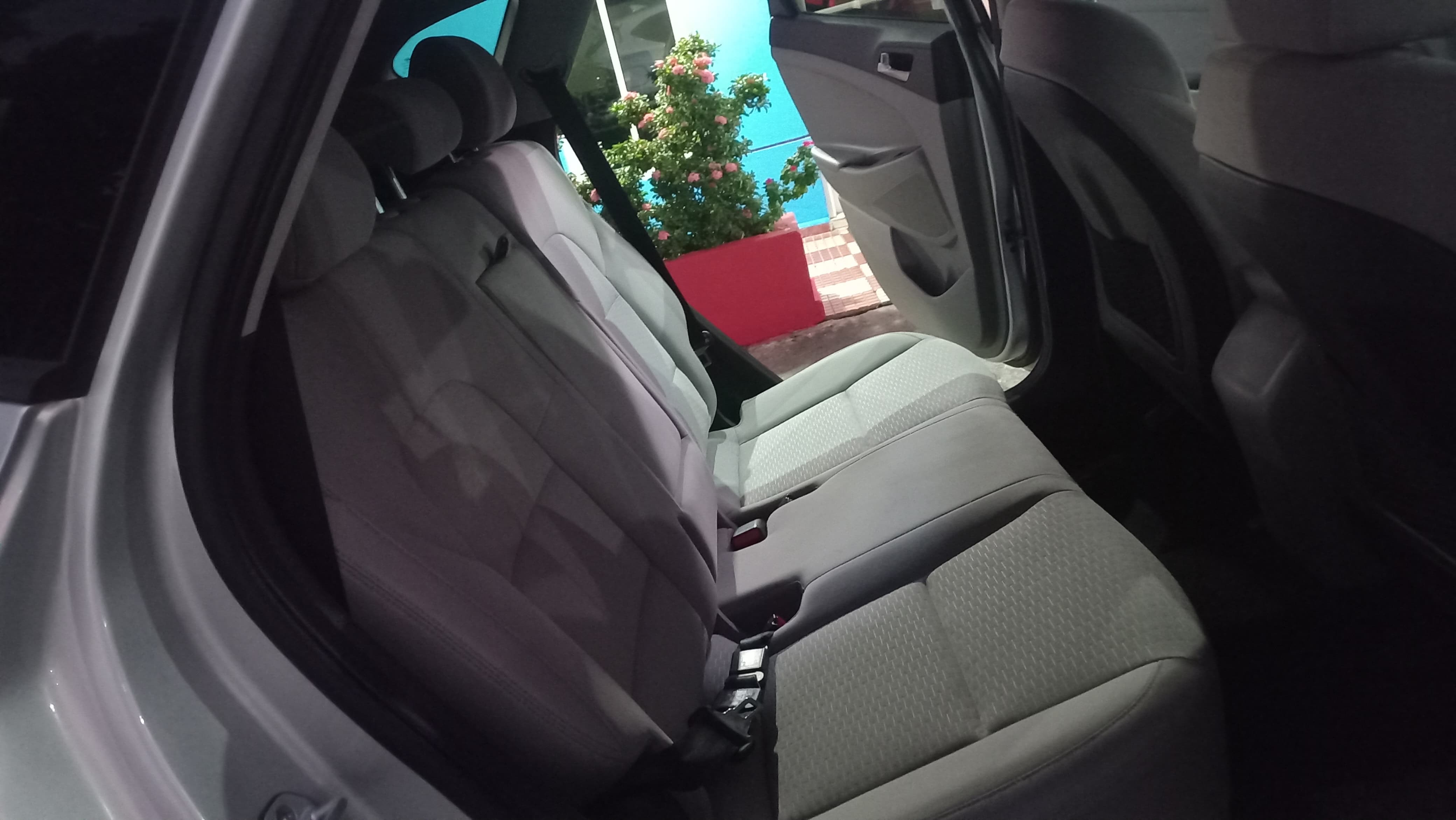 jeepetas y camionetas - Hyundai Tucson SE 2019 BARATA 8
