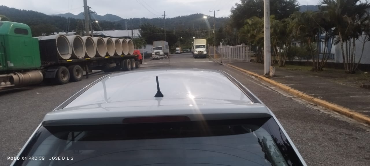 jeepetas y camionetas - vendo mi Renault Koleos 4x2 2014 en excelentes condiciones  9