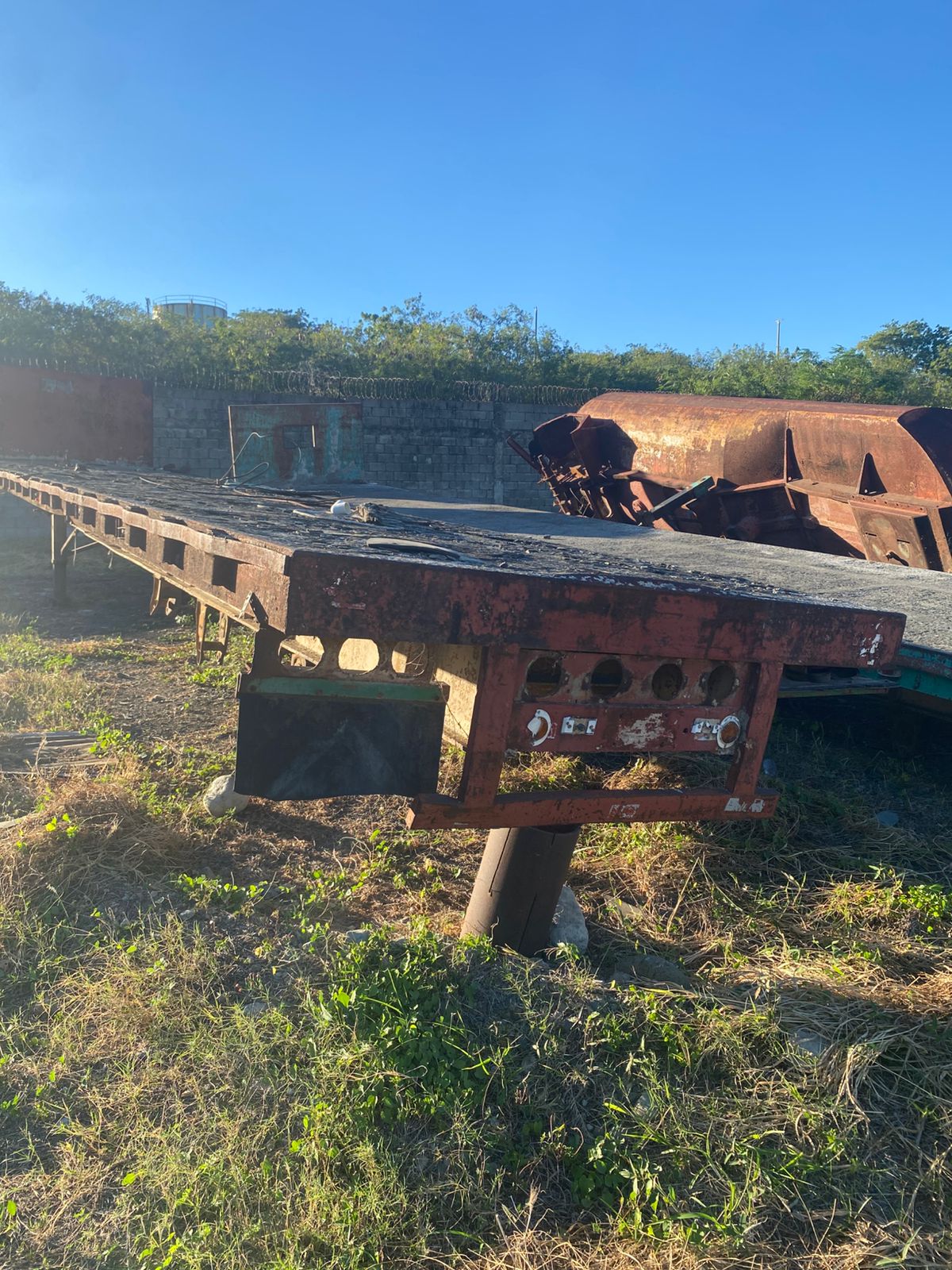 accesorios para vehiculos - Flatbed Trailer de 40  1