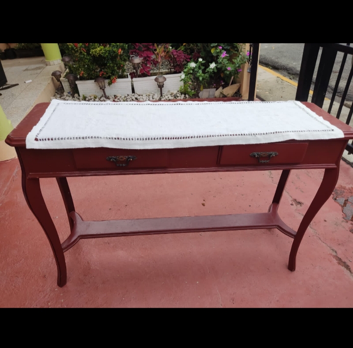 muebles y colchones - Vendo juego de repisas y butacas de caoba 1