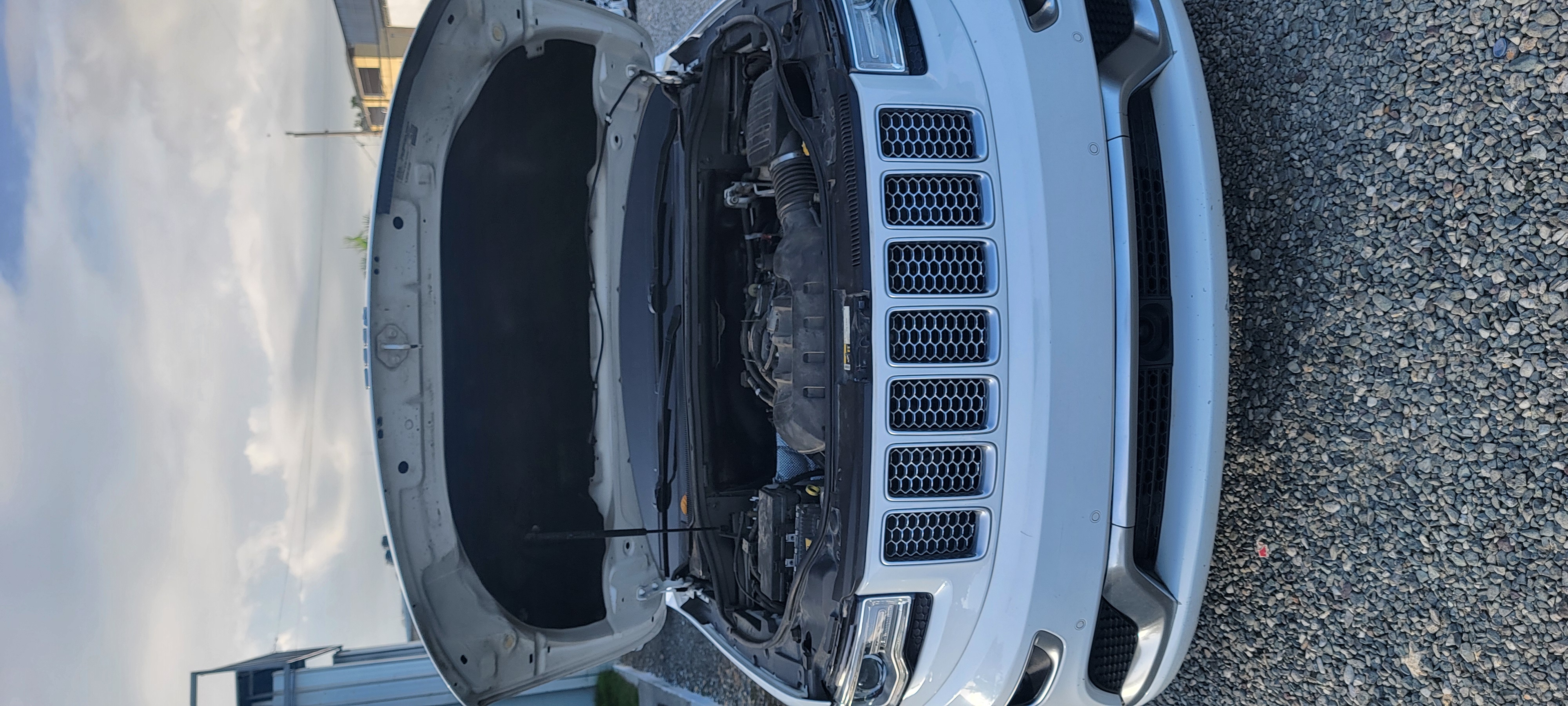 jeepetas y camionetas - JEEP GRAND CHEROKEE SUMMIT 2016 3