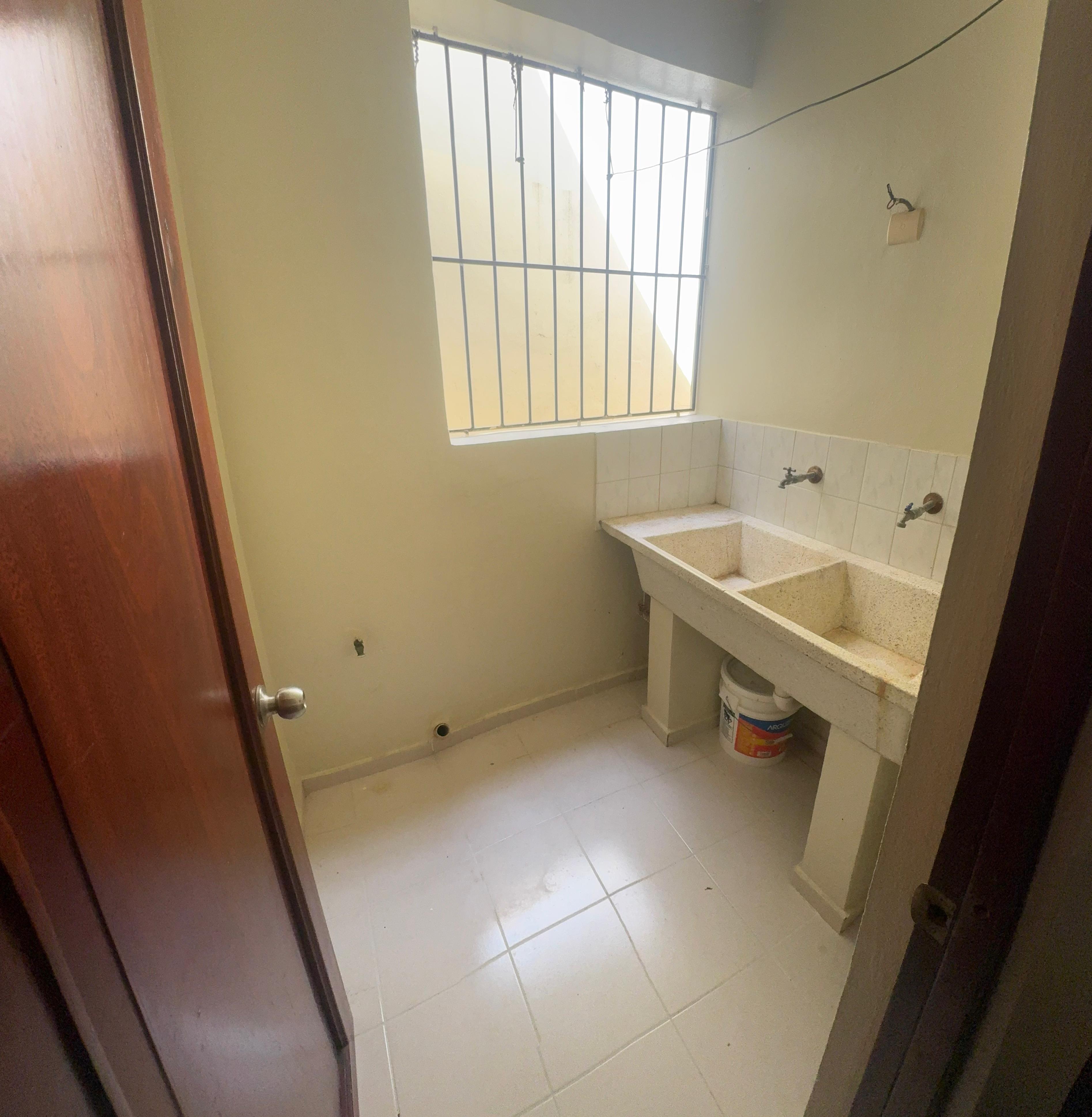 apartamentos - Apto  frente al Nacional, Embrujo I 7