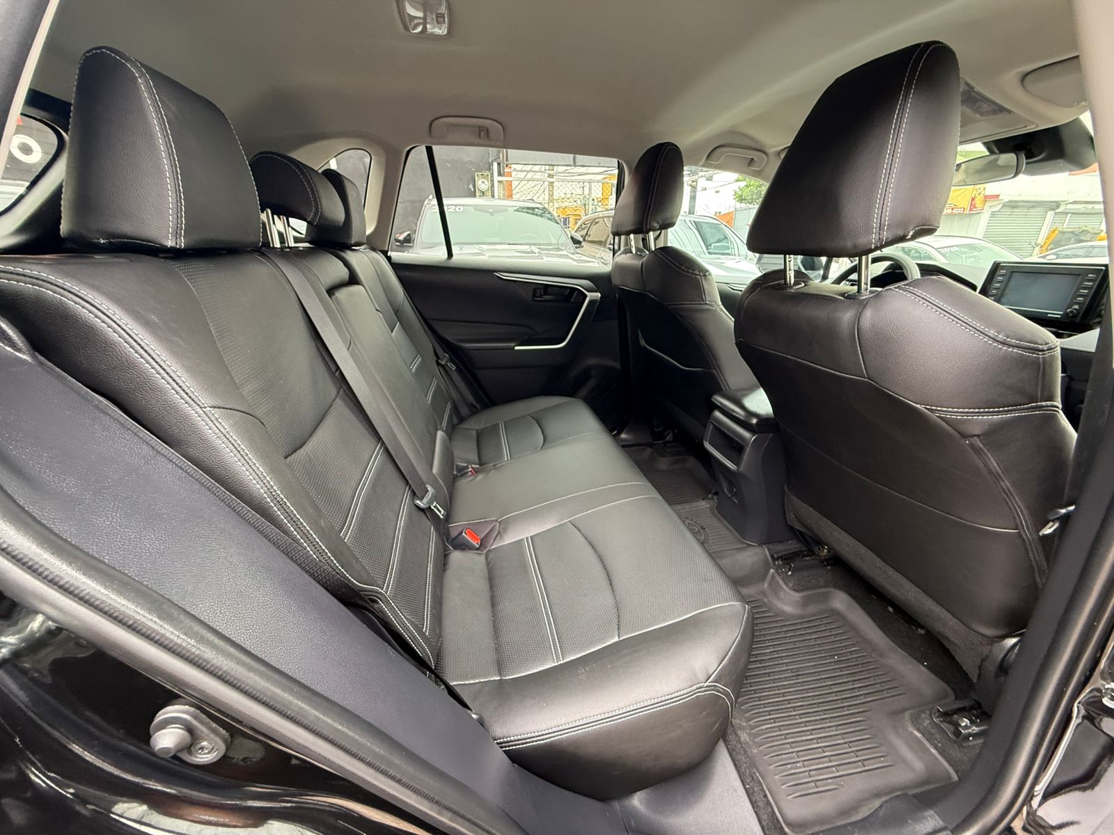 jeepetas y camionetas - TOYOTA RAV4 LE 2021 8