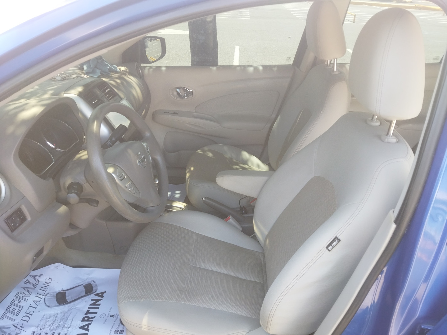 carros - Nissan versa azul 2015 400000 1