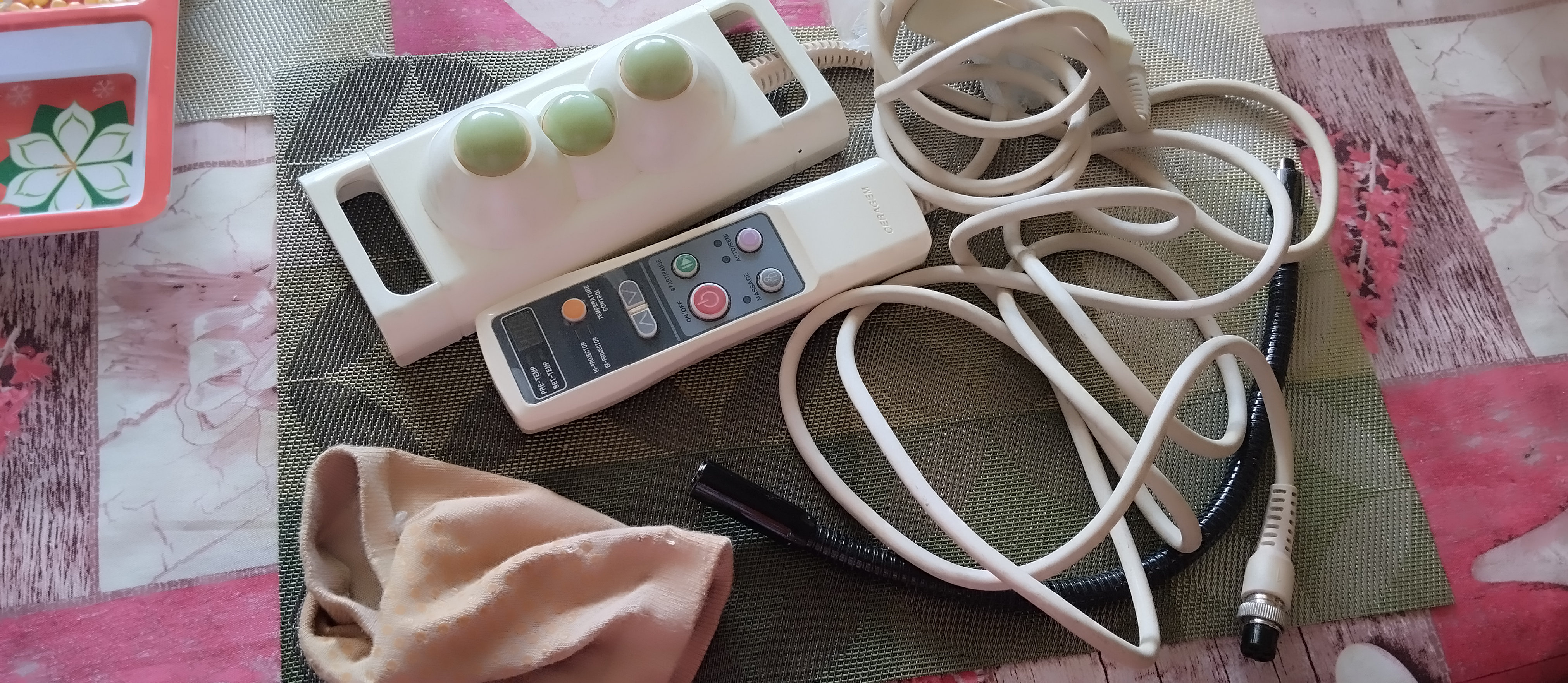 equipos profesionales - Camilla cerragem de poco uso y con todos sus cables y anexos  4