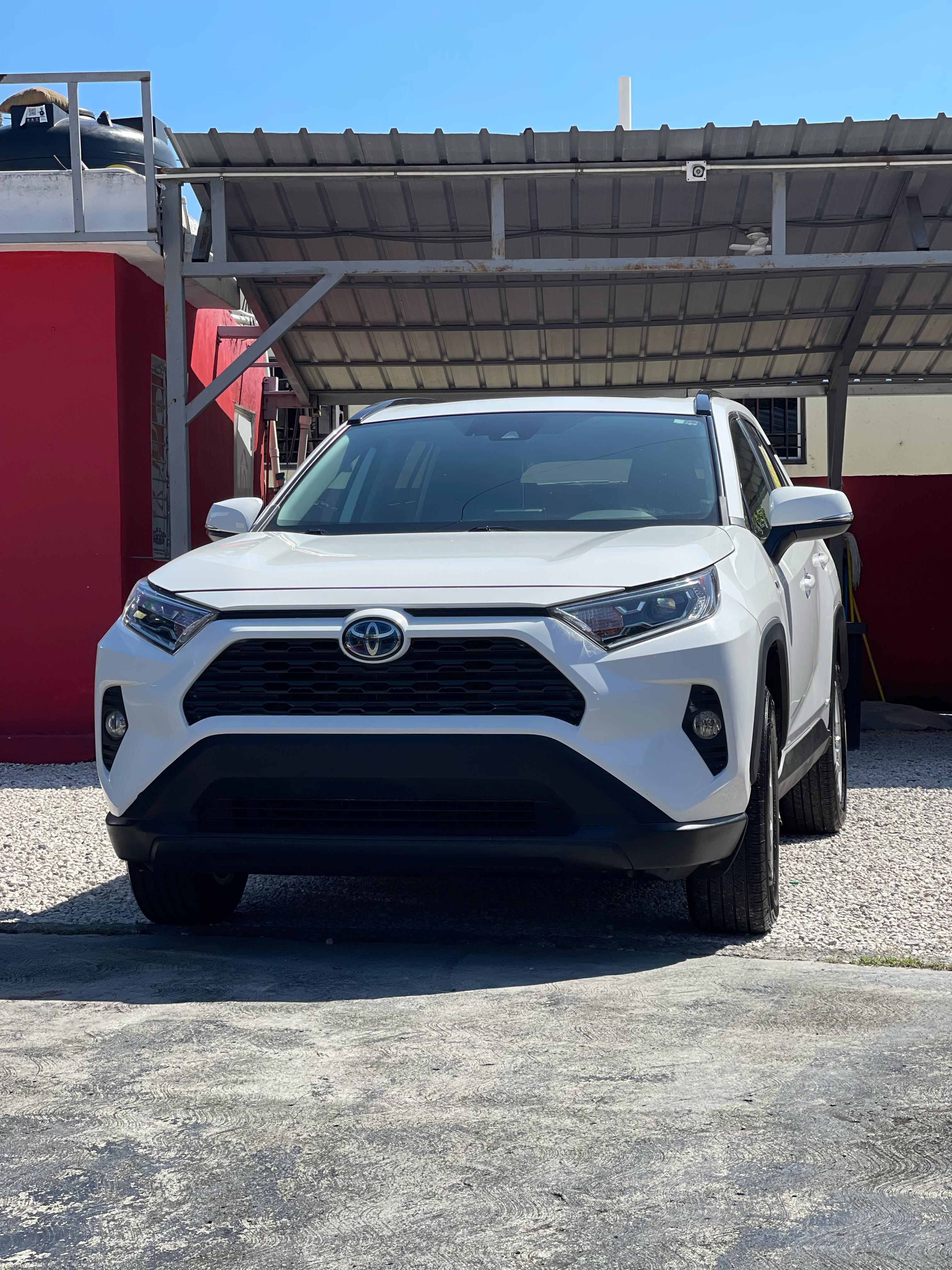jeepetas y camionetas - TOYOTA RAV4 XLE HYBRID 2020 5