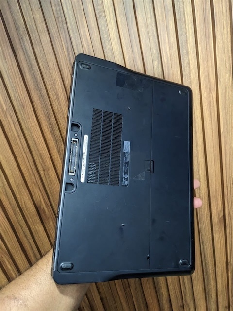 computadoras y laptops - Dell Latitude E7440 i5-4210U  touch 5