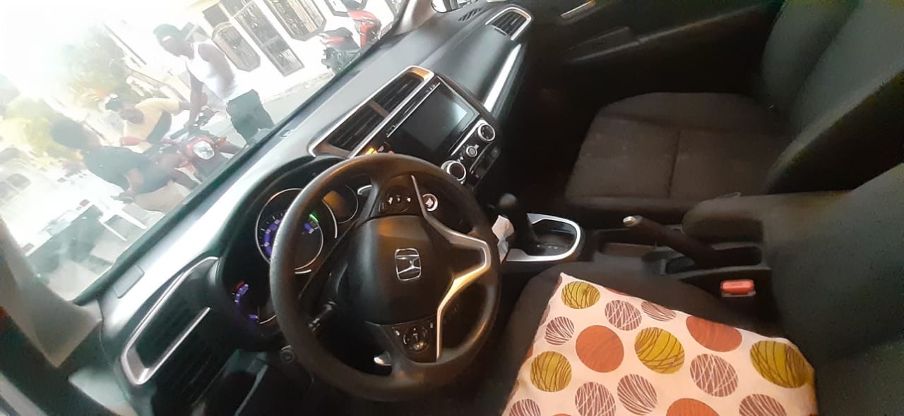 carros - vendo  honda fit ex 2015  en excelentes condiciones solo 63mil milla única dueña 4