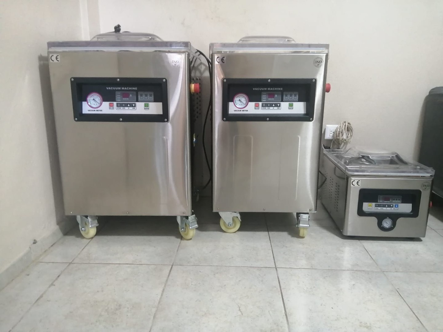 equipos profesionales - Empacadoras al vacio DZ 300 y DZ 400 0