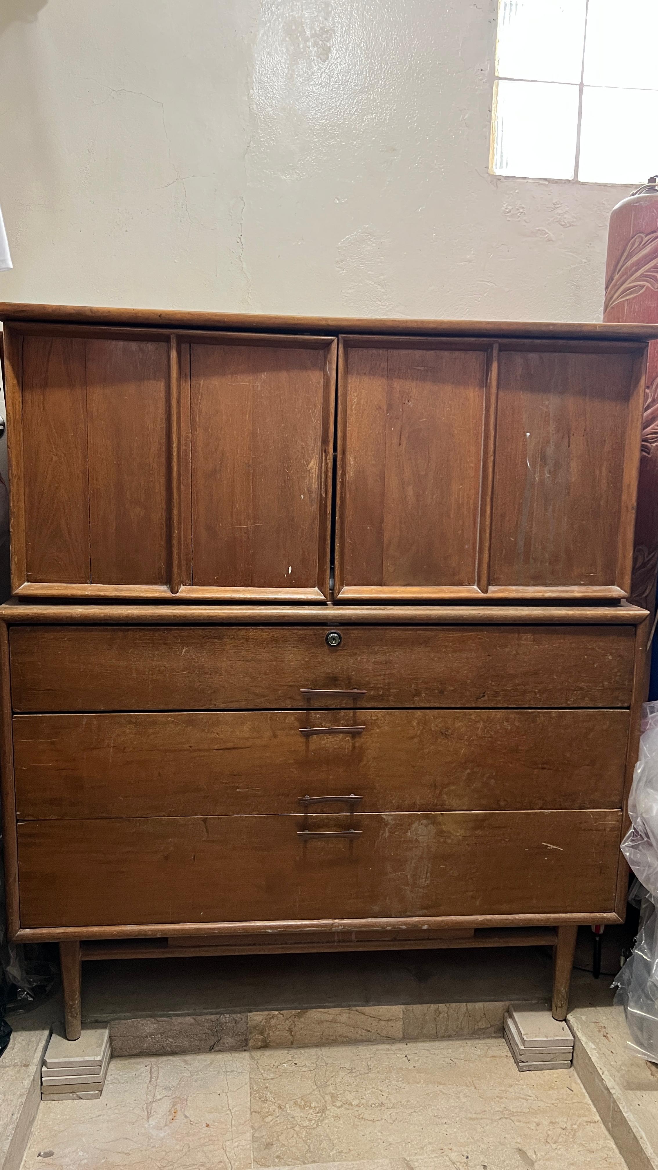 muebles y colchones - Gabetero de Hombre