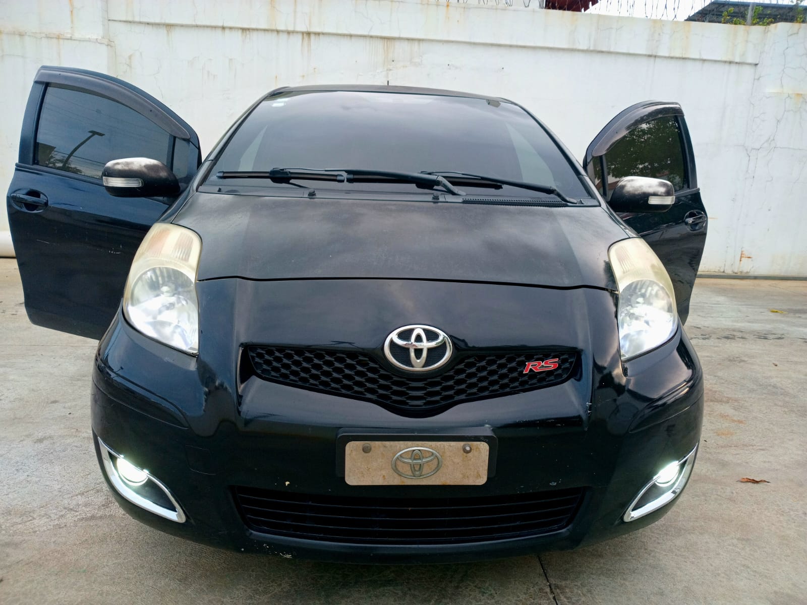 carros - TOYOTA VITZ 2011 PUSH BOTONS 2
