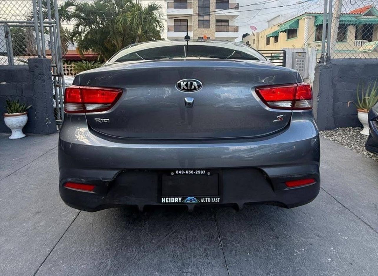 carros - Kia río 2019 4
