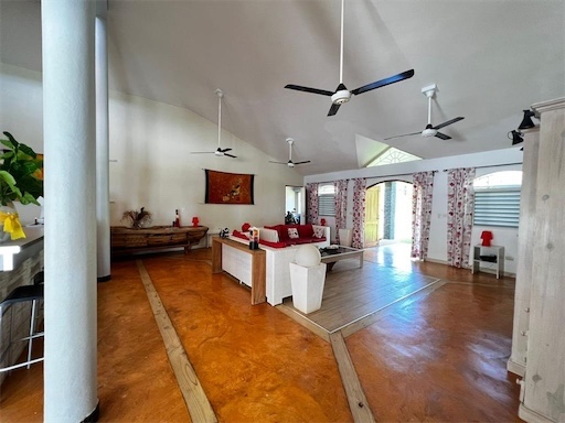 casas vacacionales y villas - Venta de Villa amueblada en Samana con 4,032mts frente al mar,piscina con jacuzz 6