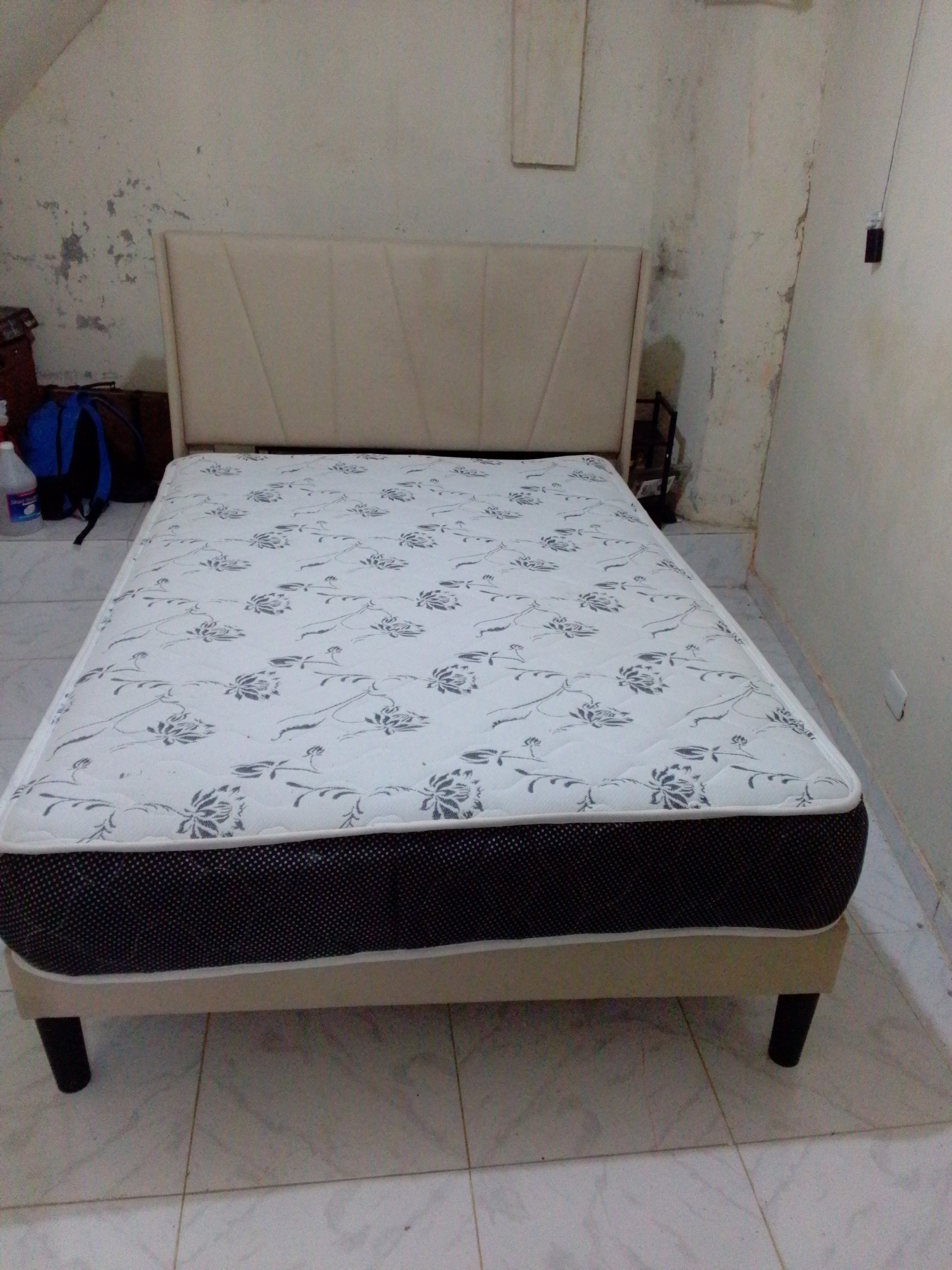 muebles y colchones - Venta de base de Cama completa con colchón  0