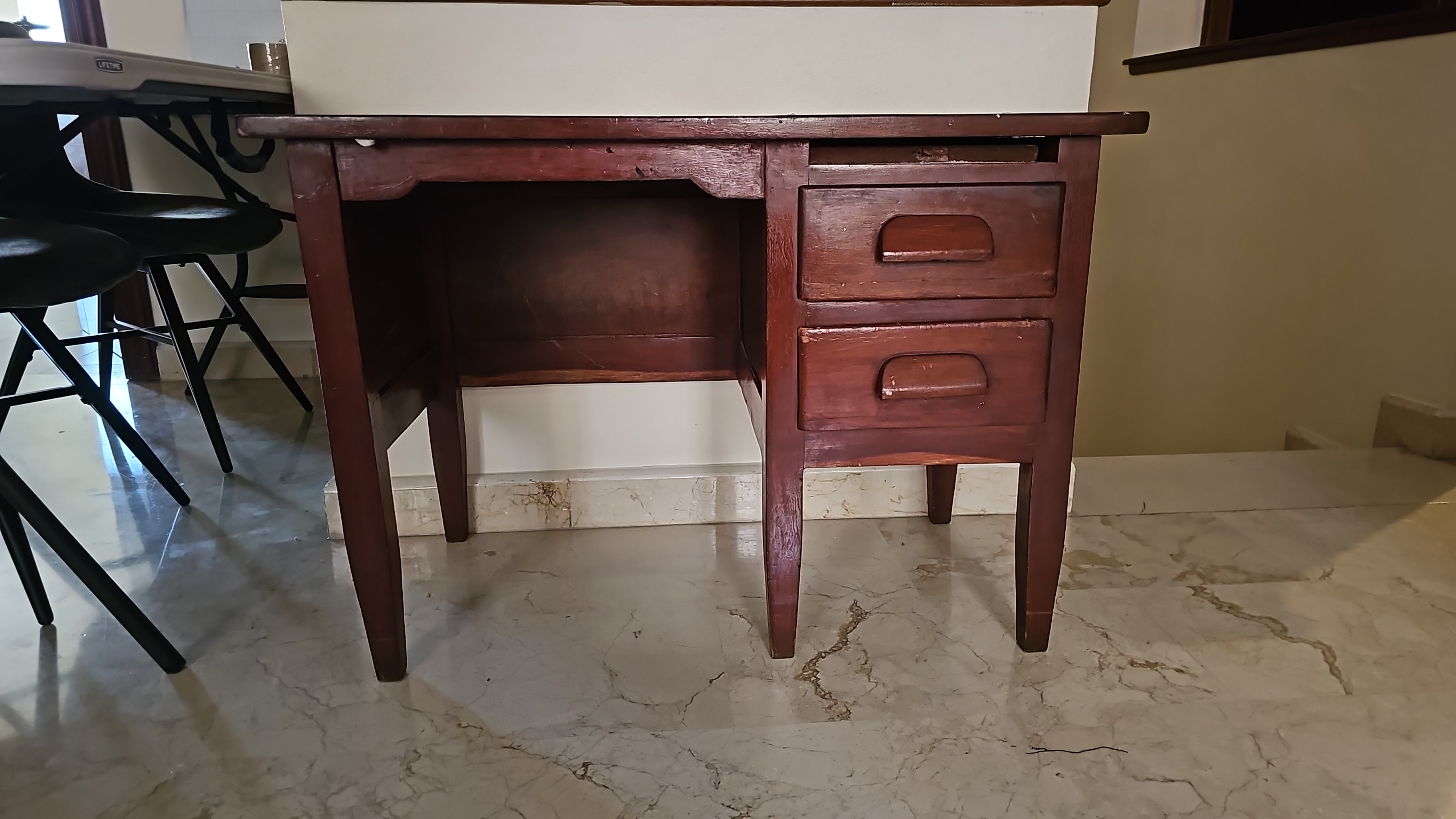 muebles y colchones - Escritorio  0