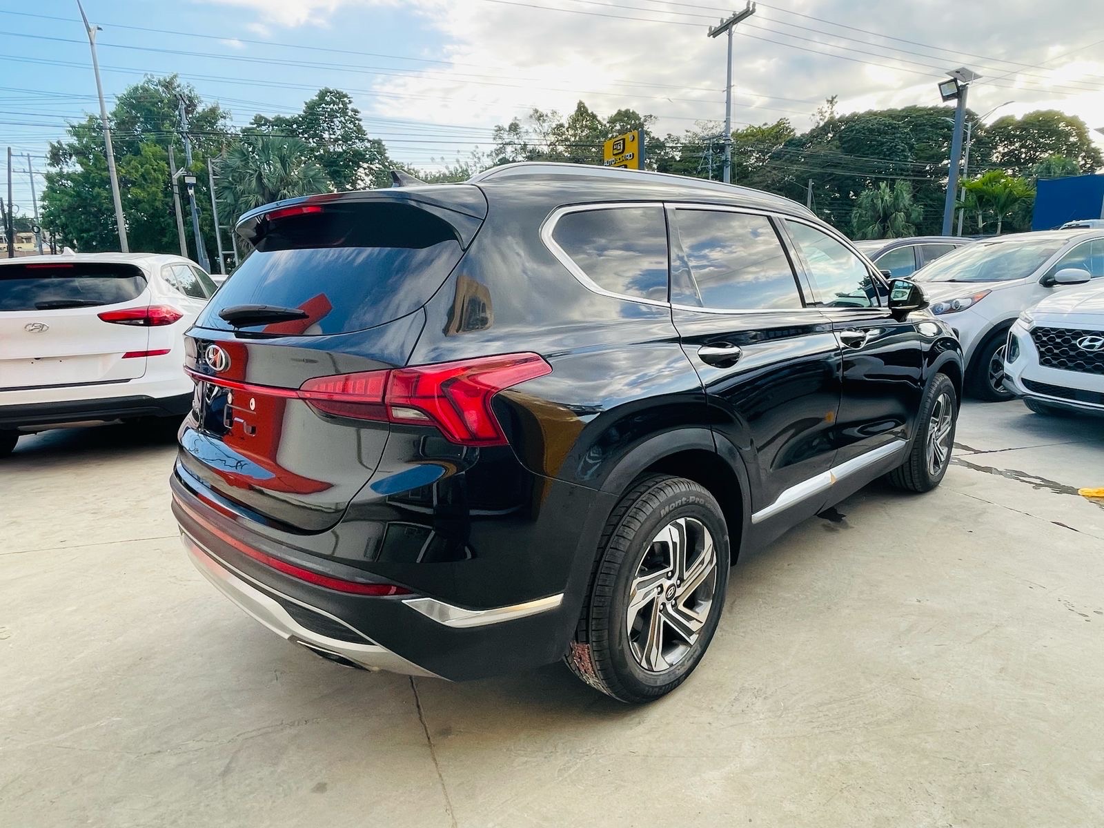 jeepetas y camionetas - HYUNDAI SANTA FE SEL 2021 ✅Cómo nueva 3